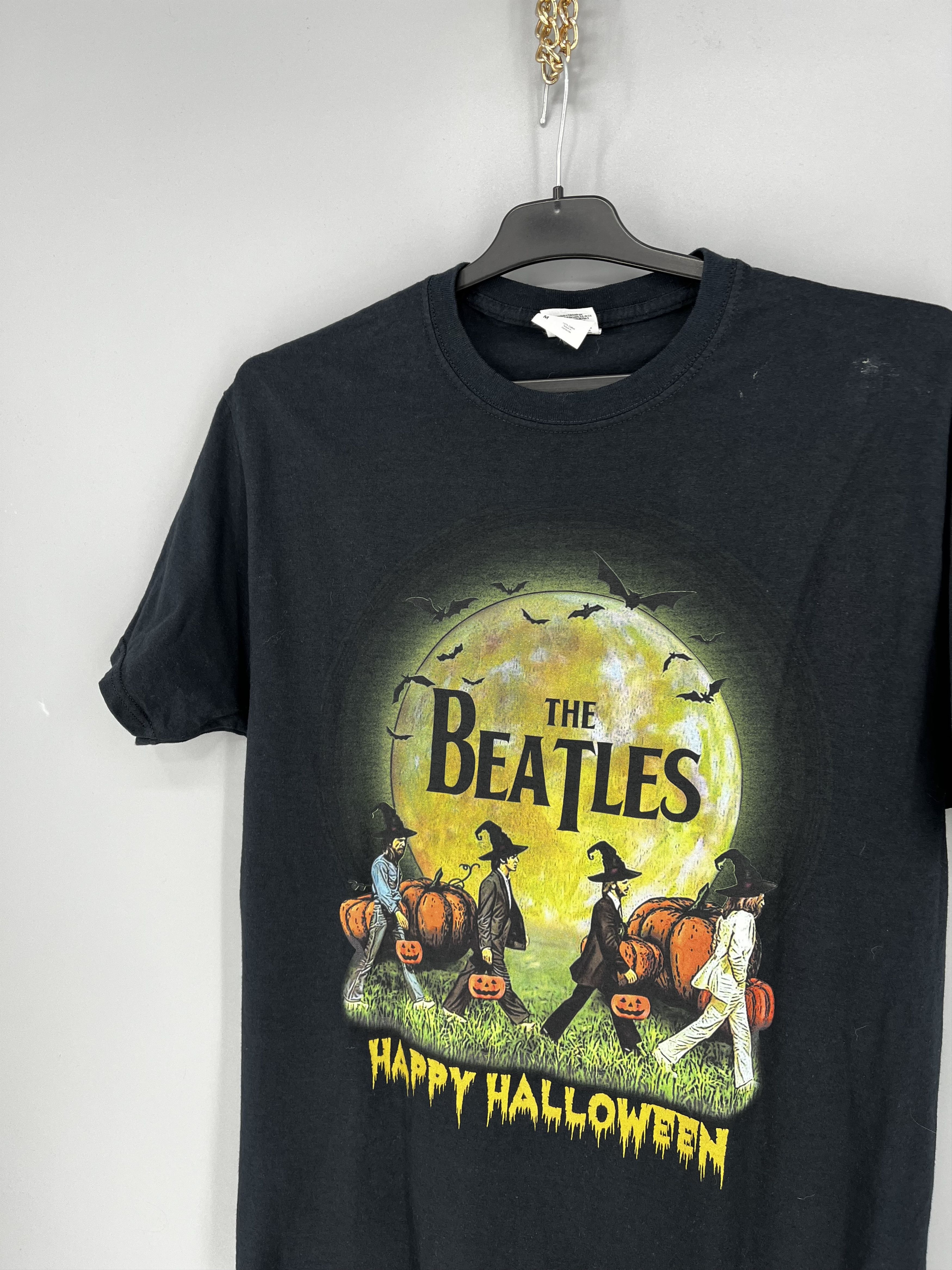 Band Tees Vintage The Beatles Happy HalloweenThrashed Rock Streetwear Size US M / EU 48-50 / 2 - 8 Thumbnail