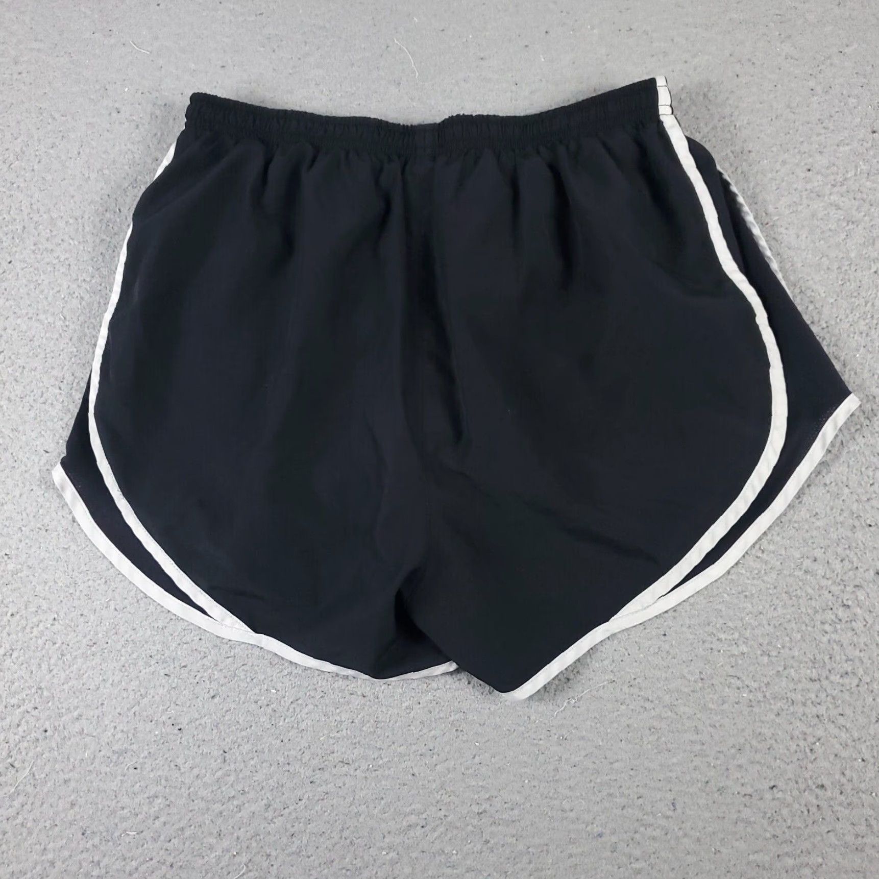 Nike Nike Shorts Womens Medium Black Swoosh Dri Fit Track Running Active Ladies Size 32" / US 10 / IT 46 - 6 Thumbnail