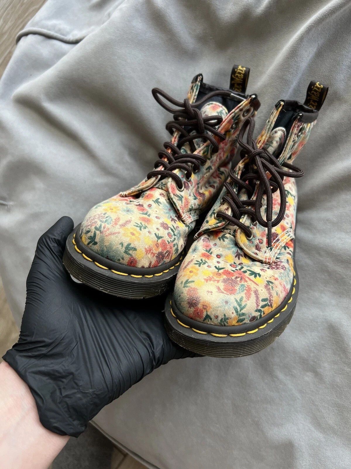 Dr. Martens Dr. Martens 1460 Wanderflower Canvas Boots Size 37 US 6 Size US 7 / IT 37 - 8 Thumbnail