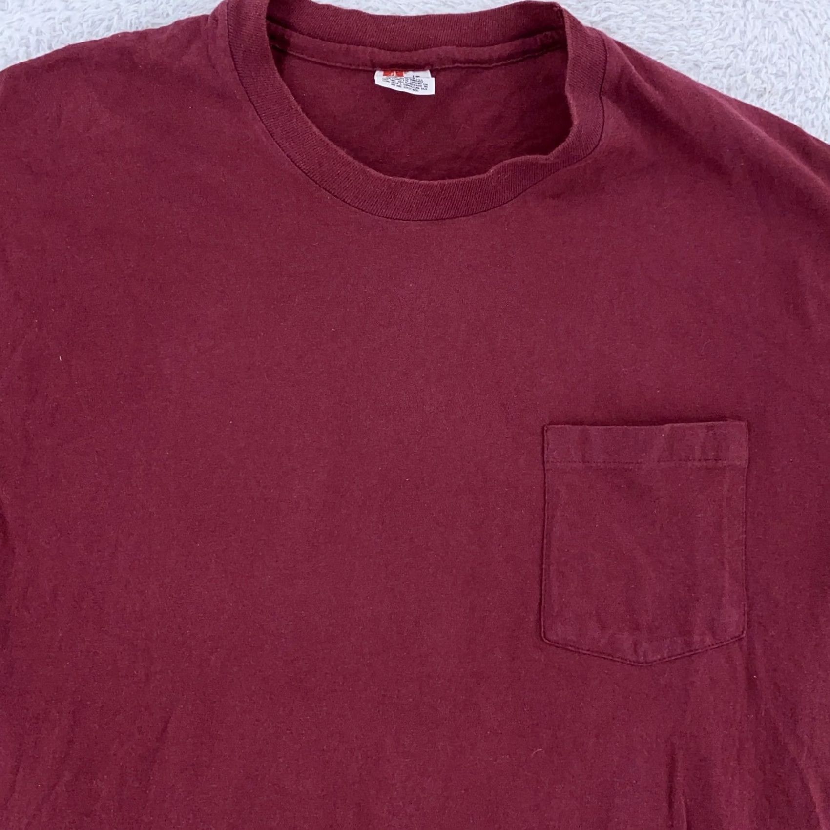 Hanes Hanes Blank Maroon Pocket Shirts Mens Medium Single Stitch USA Made Shirt Mens M Red Pocket Crew Neck Short Sleeve Cotton T-Shirt Size US M / EU 48-50 / 2 - 2 Thumbnail