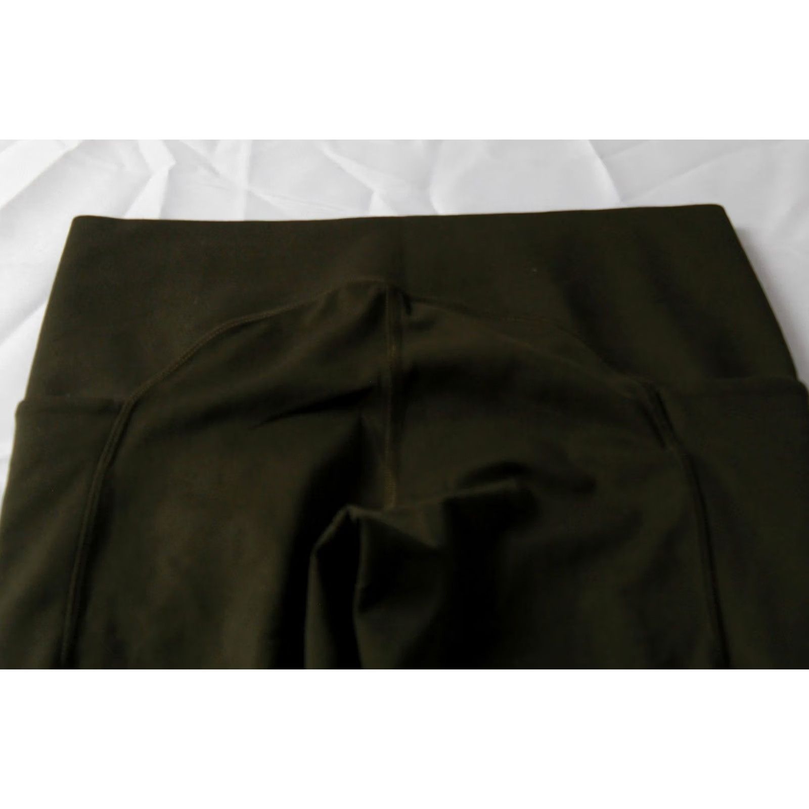 Vintage All In Motion Women's Flex High-Rise 7/8 Leggings EH6 Dark Moss Green S - Leggings, Women, Green, 7/8 Inseam 24 in Size 28" / US 6 / IT 42 - 4 Thumbnail