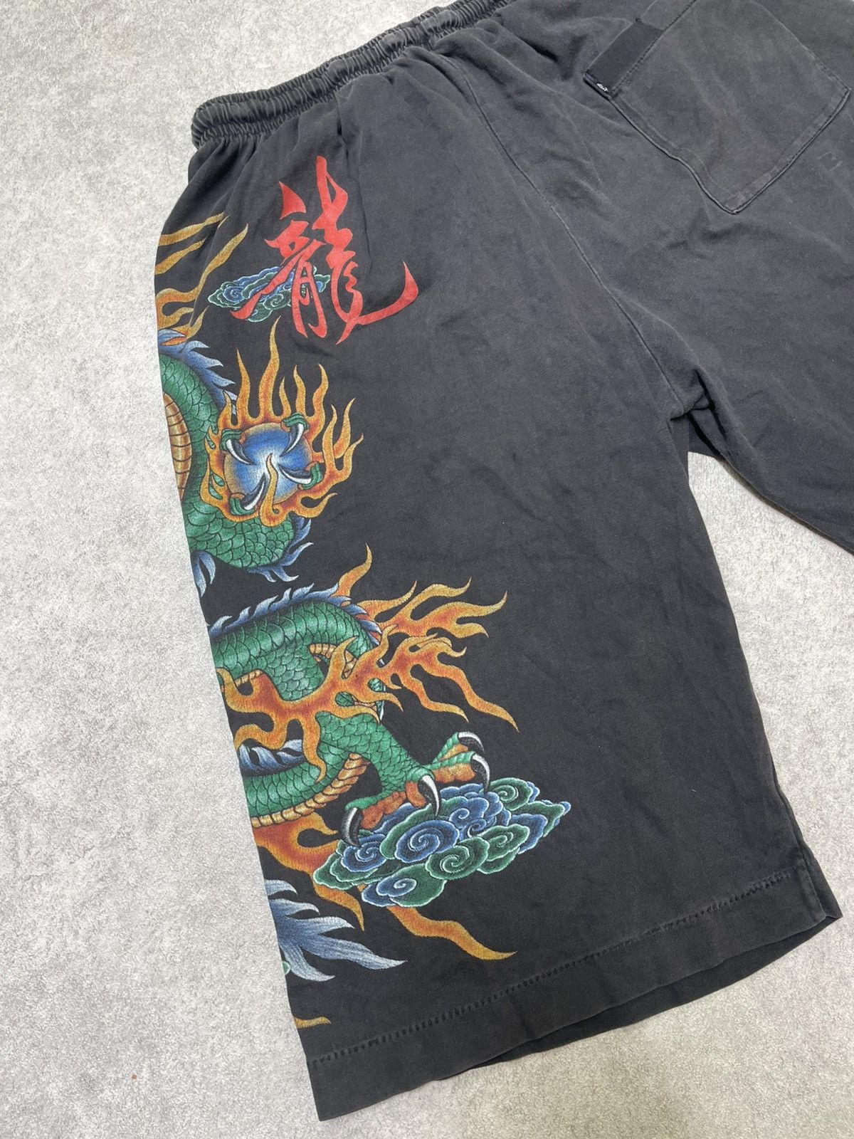 If Six Was Nine × Japanese Brand × Le Grande Bleu (L.G.B.) Y2K Darkwear With Eastern Dragon Motif - Feels Size US 30 / EU 46 - 7 Thumbnail