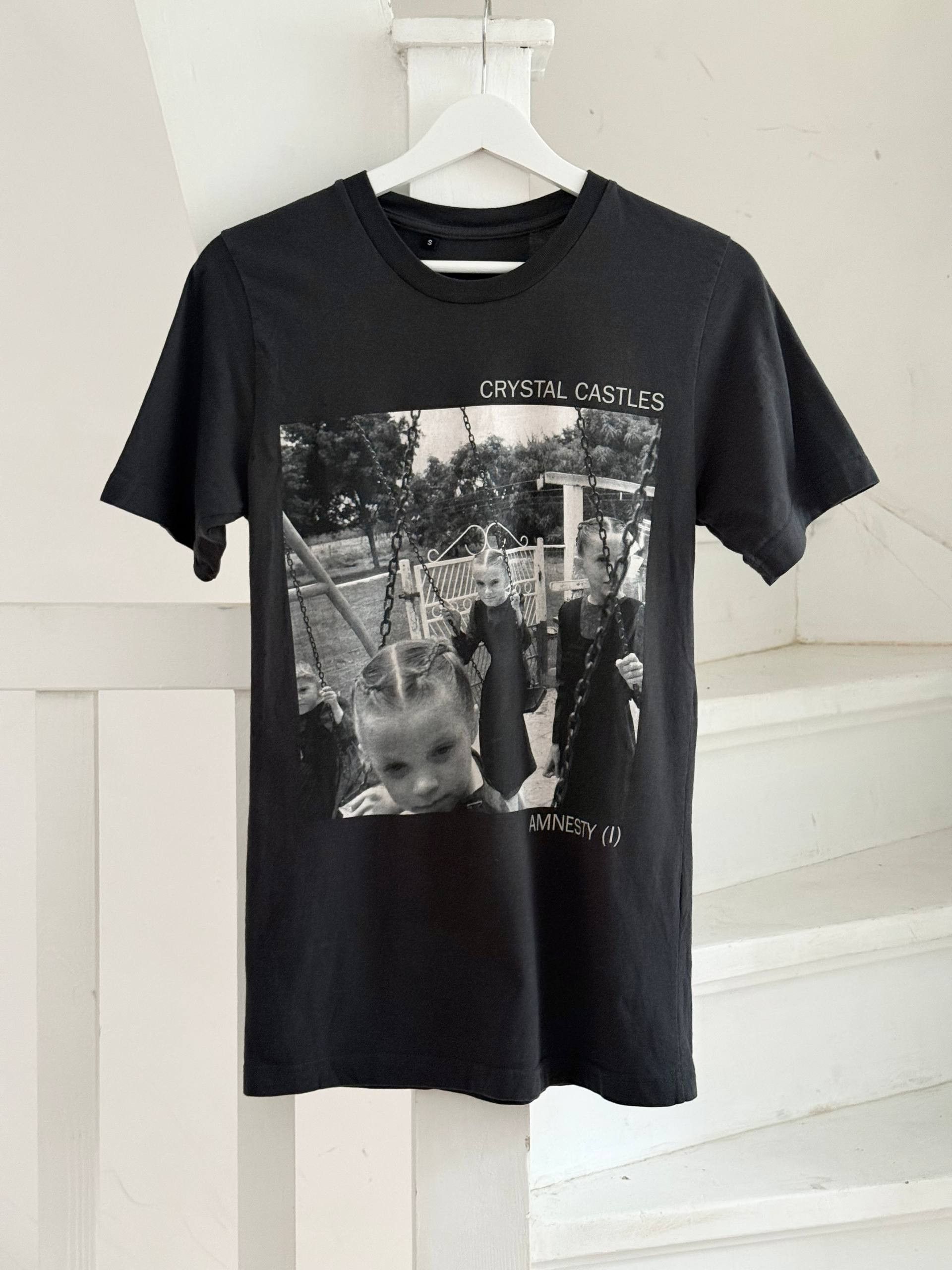 Band Tees CRYSTAL CASTLES RUSIA 2017 TOUR T-Shirt | Grailed