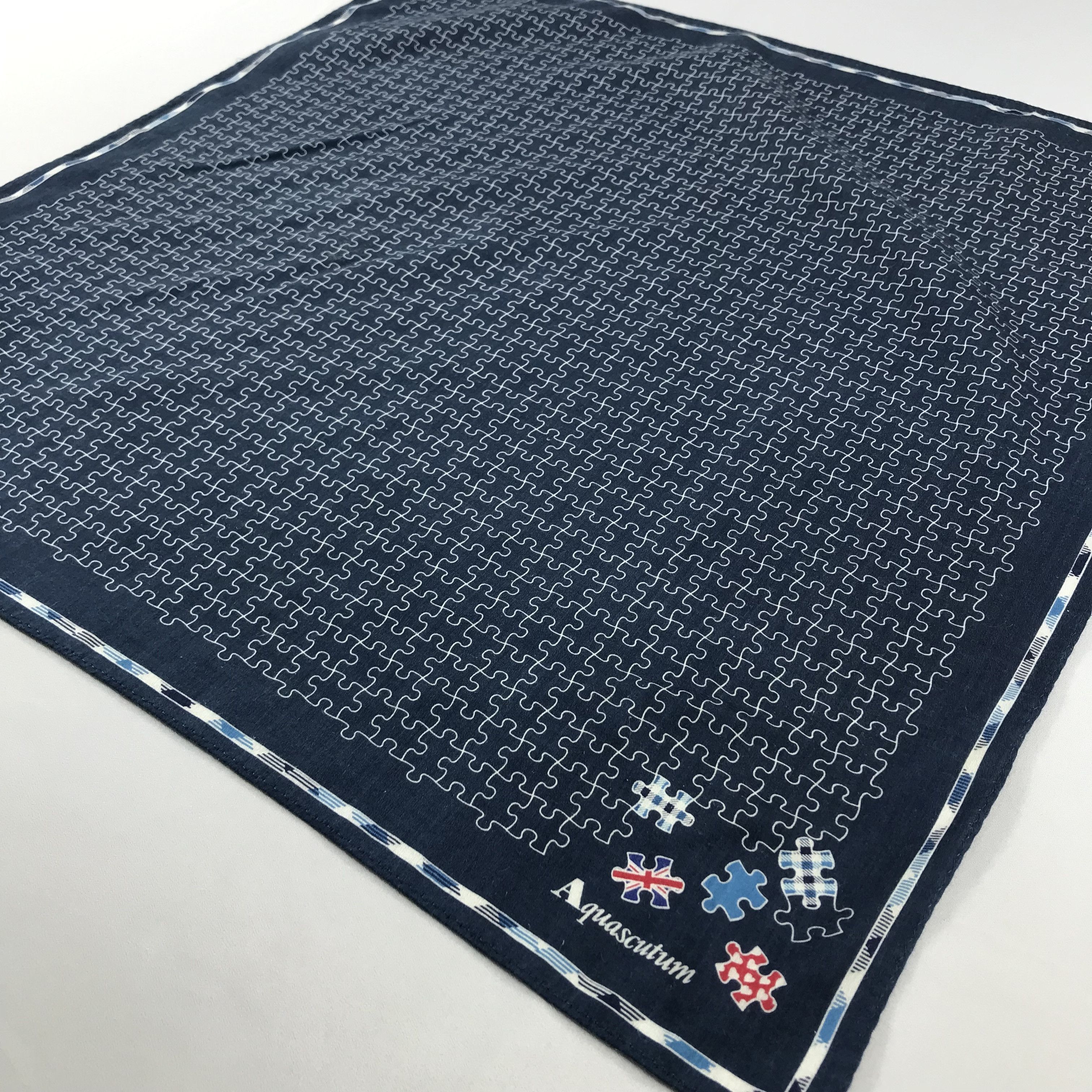 Aquascutum × Vintage Aquascutum Bandana / Handkerchief / Neckerchief - S2438 Size ONE SIZE - 2 Thumbnail
