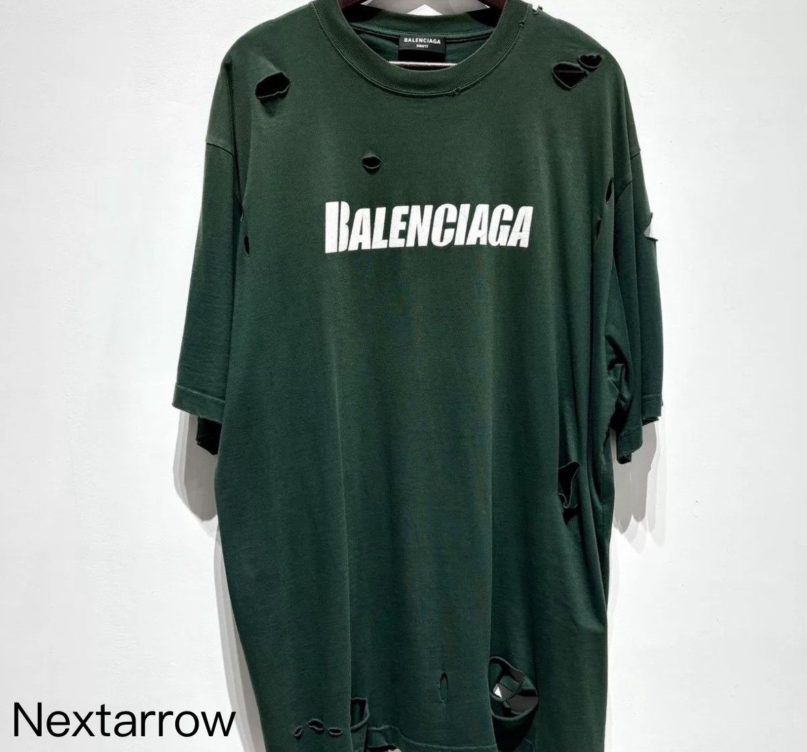 Balenciaga BALENCIAGA unisex perforated short sleeved shirt Size US M / EU 48-50 / 2 - 1 Thumbnail