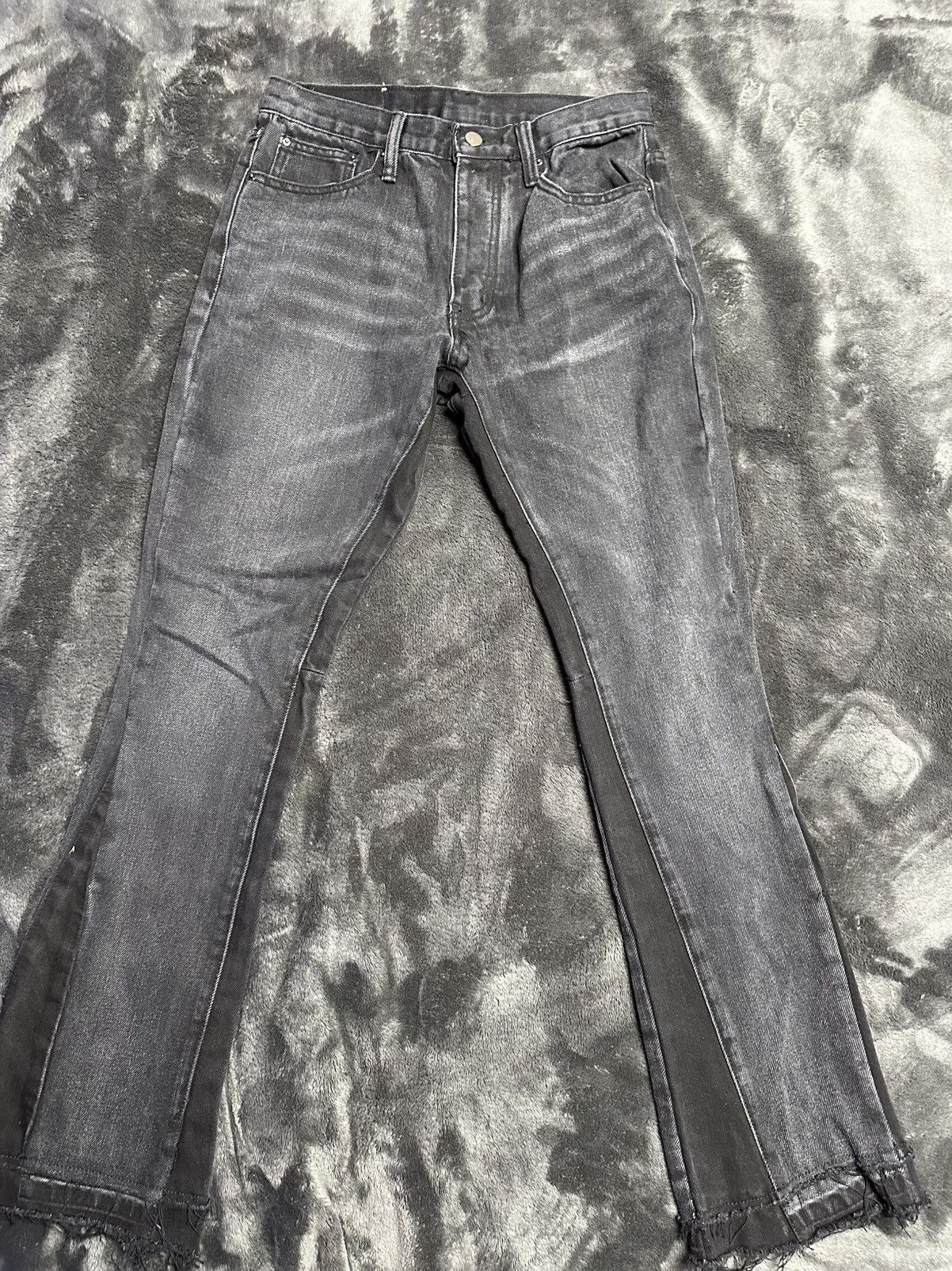 MNML Mnml distressed flared jeans Size US 28 / EU 44 - 1 Thumbnail
