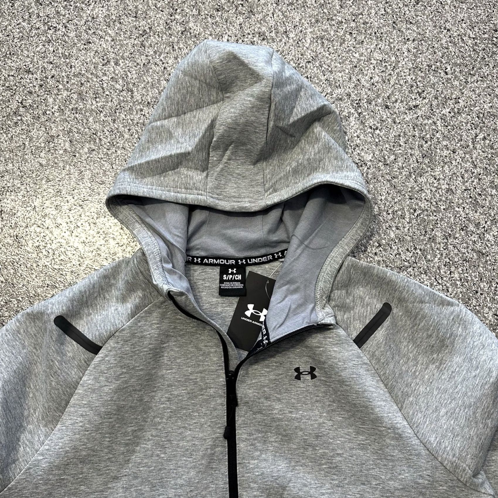 Under Armour Under Armour Tech Hoodie Womens Small Heather Grey Unstoppable Fleece Size S / US 4 / IT 40 - 2 Thumbnail