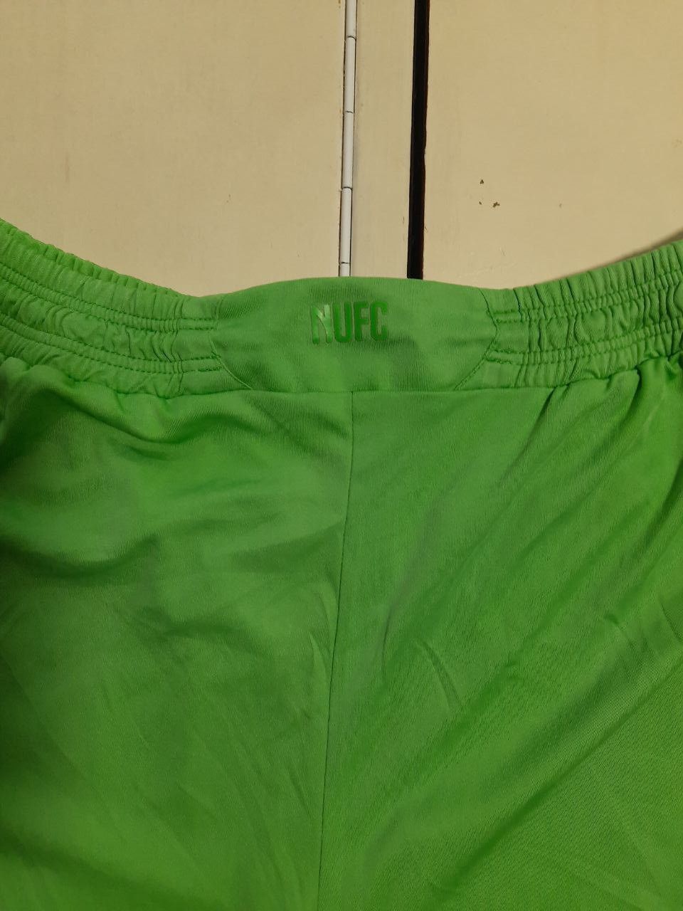 Puma Newcastle United Goalkeeper Football Shorts Green Puma Size US 36 / EU 52 - 8 Thumbnail