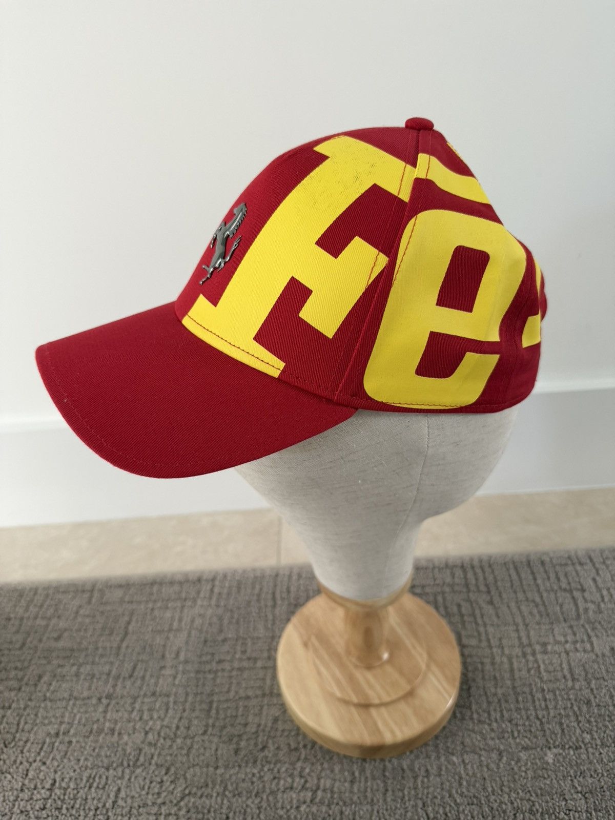 Ferrari Effelunga Logo Cap (Adjustable / One Size) Size ONE SIZE - 1 Thumbnail