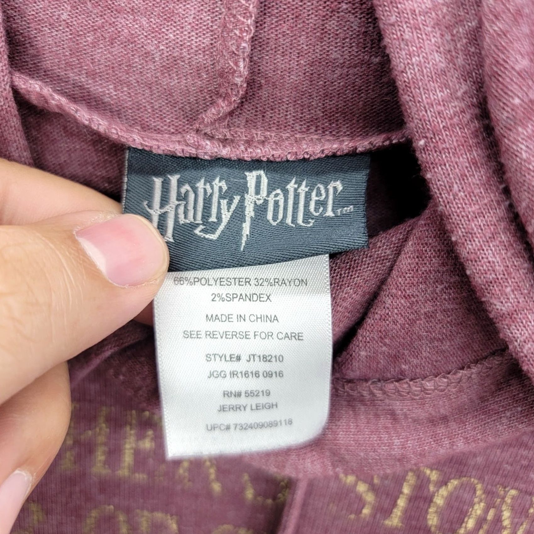Vintage Harry Potter Hogwarts Hoodie Women’s M Relaxed Lightweight Pullover Hooded Graphic Print Red 90s Theme Mens Womens Boys Girls Size M / US 6-8 / IT 42-44 - 3 Thumbnail