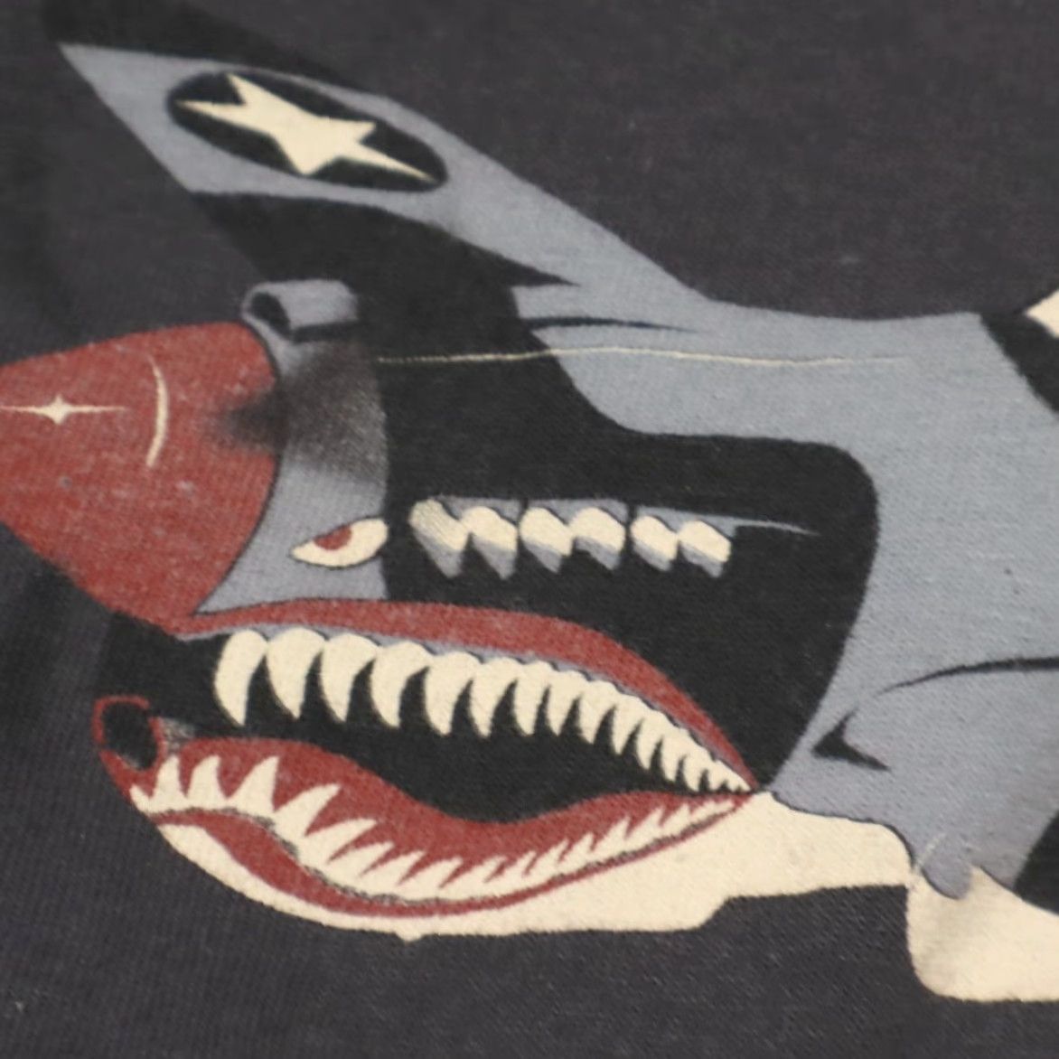 Vintage Red Canoe Curtiss P-40 Long Sleeve T-Shirt Charcoal Men's L Size US L / EU 52-54 / 3 - 6 Thumbnail