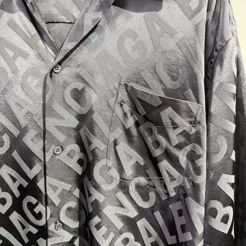 Balenciaga Balenciaga Full Logo Letter Silk Shirt Size XS / US 0-2 / IT 36-38 - 3 Thumbnail