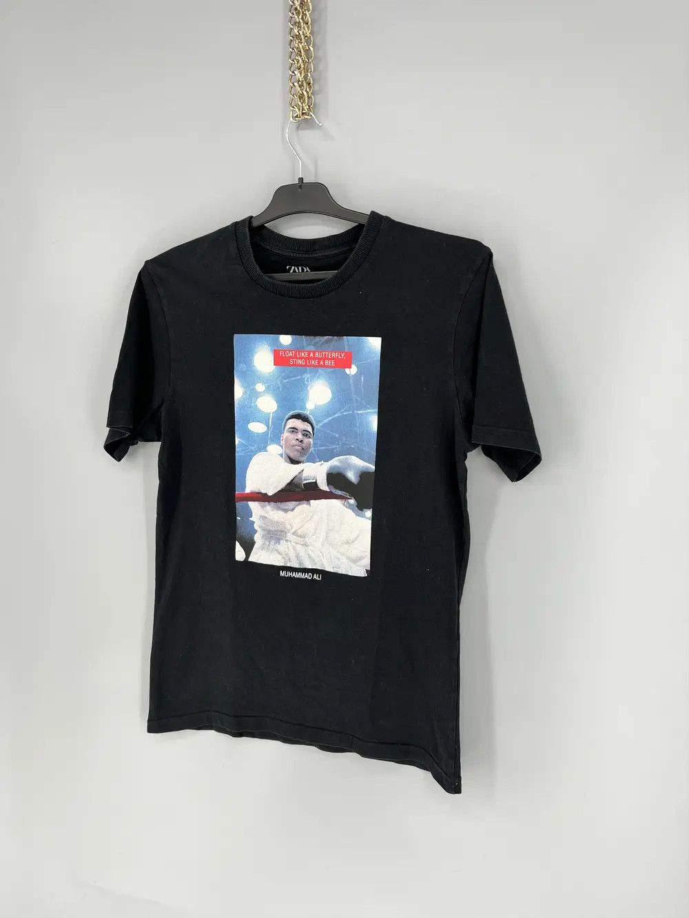 Vintage Y2K The Greatest Muhammad Ali American Boxer Faded Tshirts Size US M / EU 48-50 / 2 - 3 Thumbnail