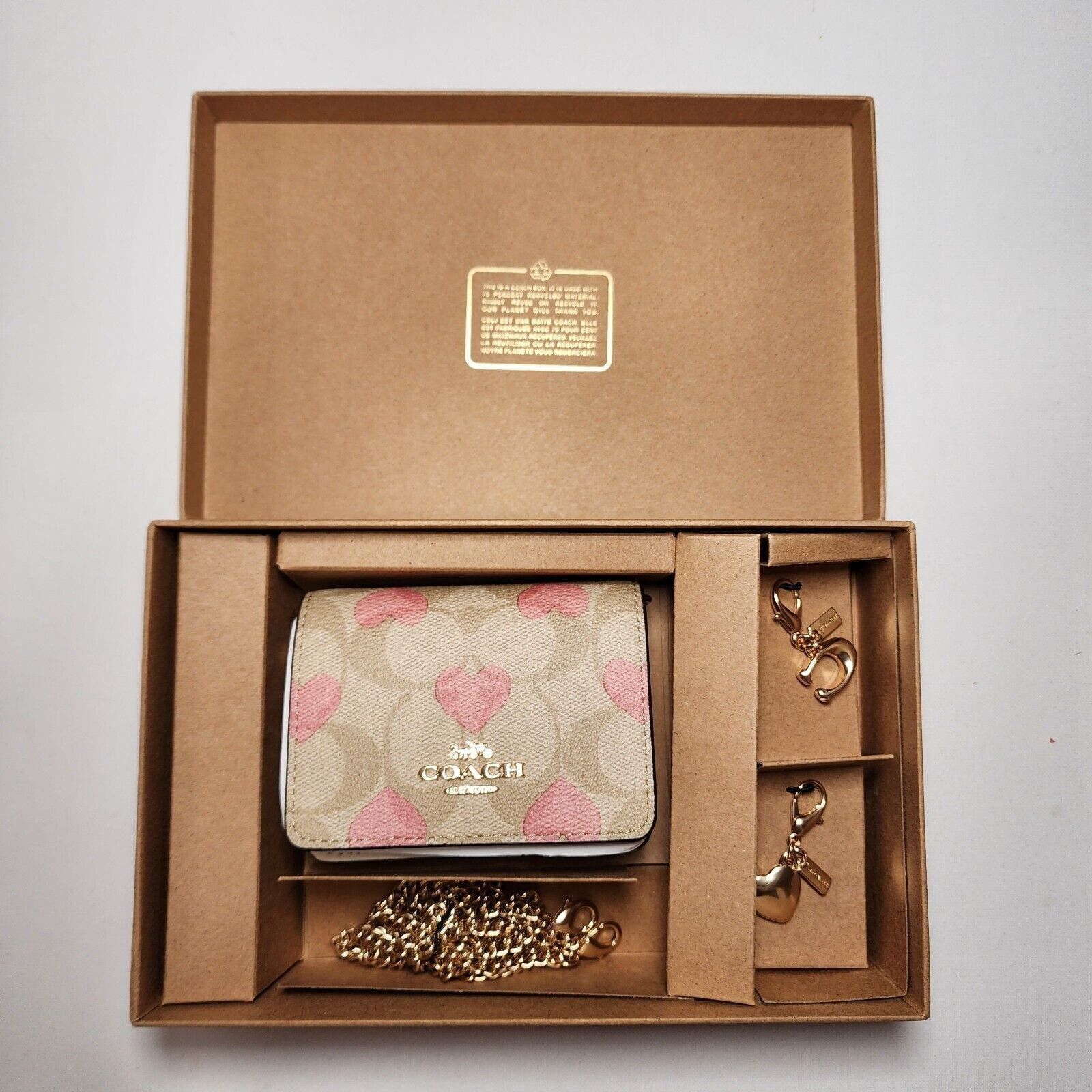 image of Coach Cp473 Boxed Mini Wallet On A Chain Signature Heart in Pink, Women's