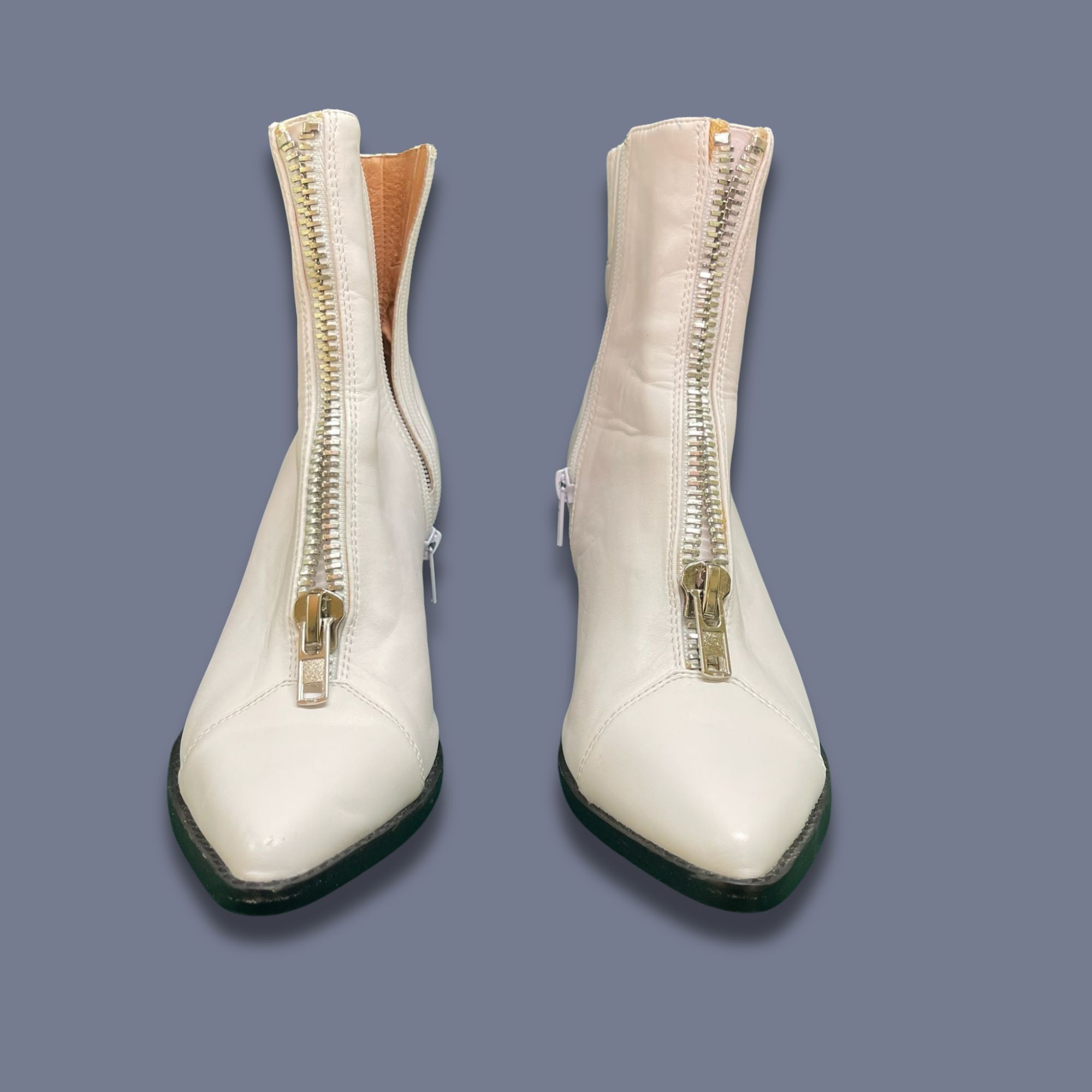 Jeffrey Campbell Jeffrey Campbell White Leather Ankle Boots With Zipper Closu Size US 6.5 / IT 36.5 - 2 Thumbnail