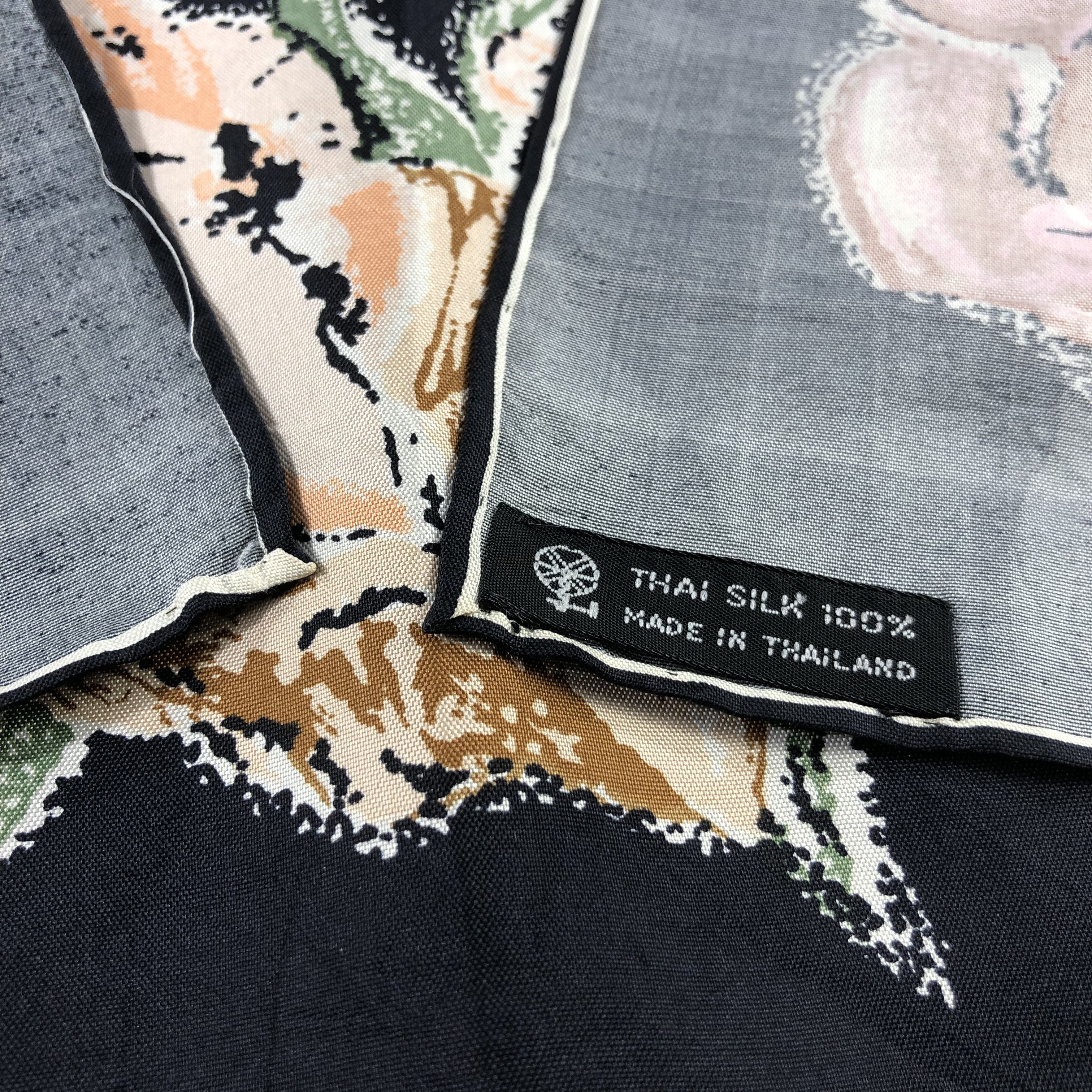 Jim Thompson Jim Thompson Luxury Floral Silk Scarf M905 Size ONE SIZE - 4 Thumbnail