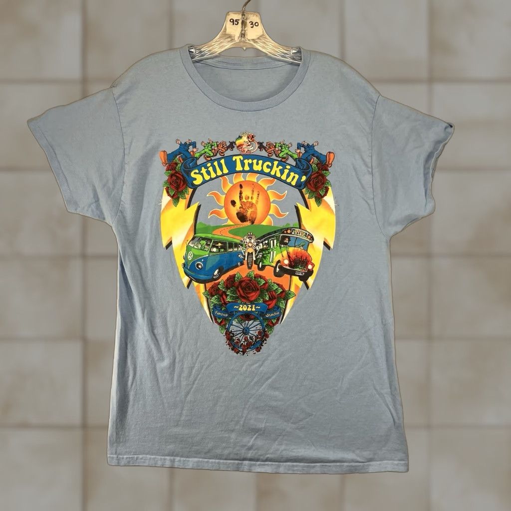 Vintage VINTAGE Grateful Dead T Shirt Fare Thee Well Music Tour 2021 Medium Still Truckin' USA Size US M / EU 48-50 / 2 - 1 Thumbnail