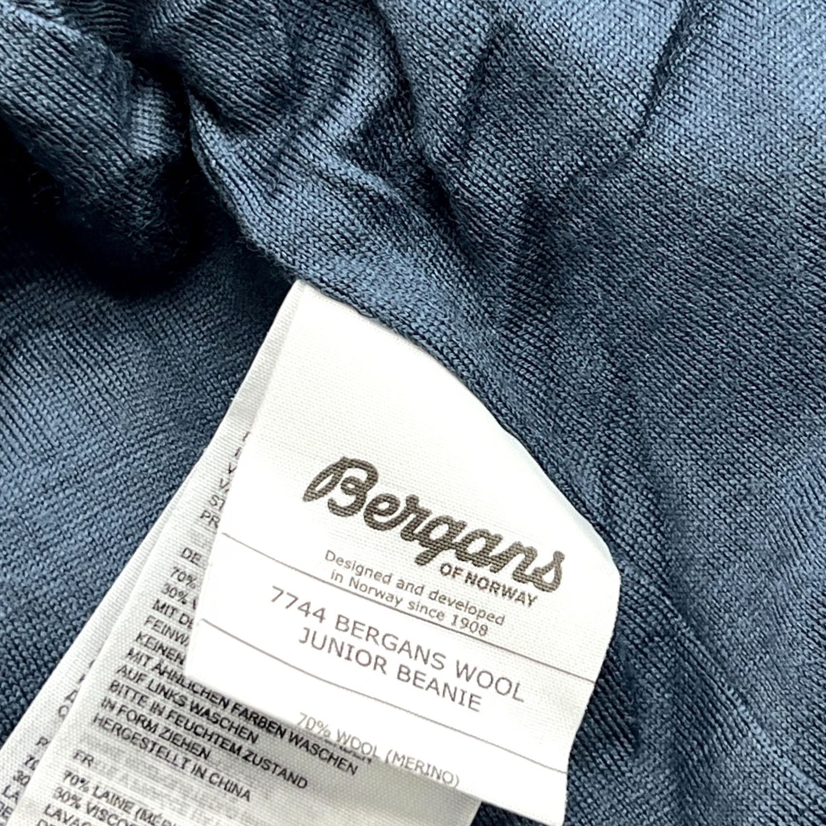 Vintage VINTAGE Bergans Norway Blue Beanie Hat One Size Merino Wool Viscose Lightweight Outdoor Unisex Adults Beanie Mens Womens Boys Girls Size ONE SIZE - 3 Thumbnail
