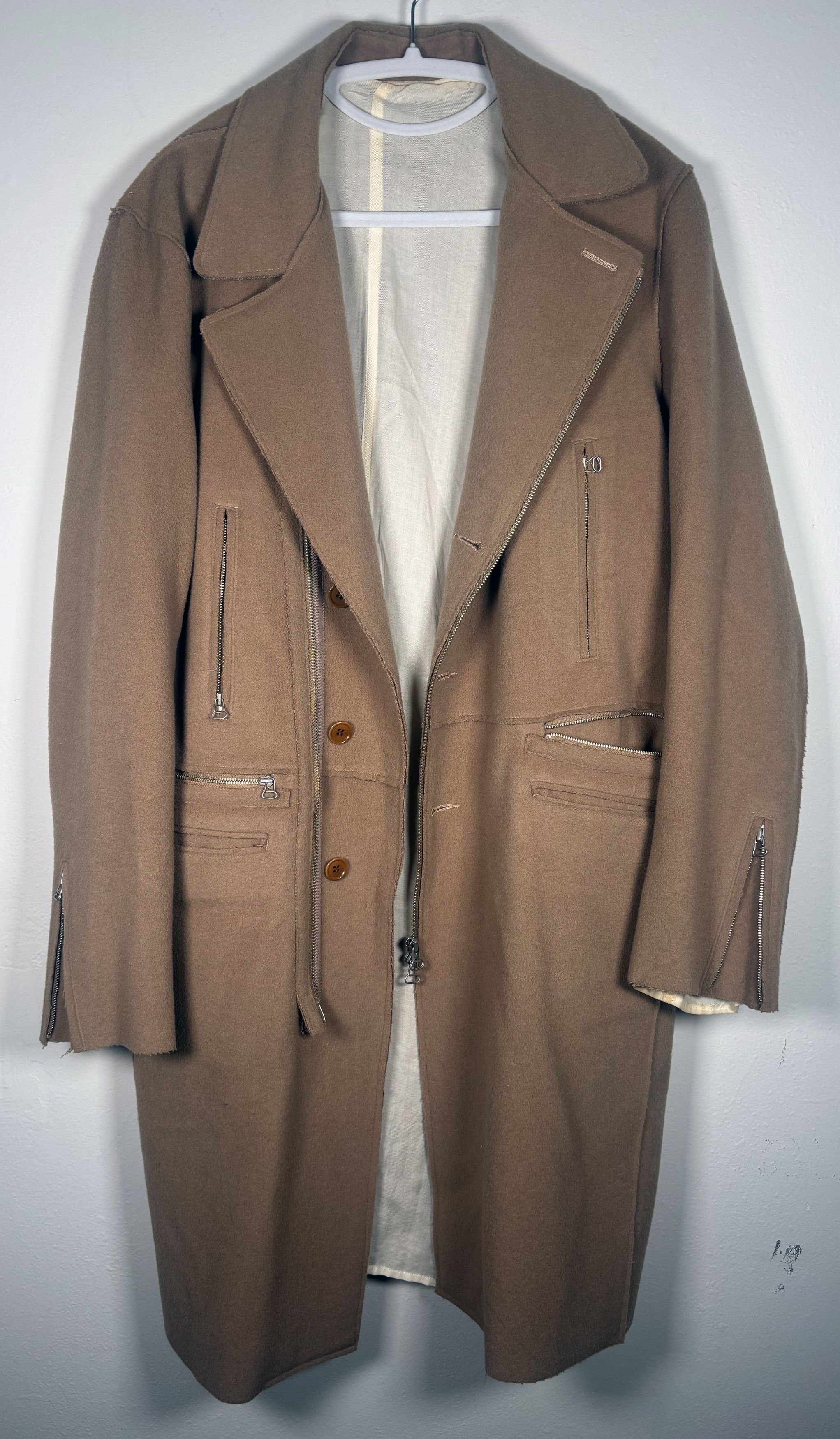 John Undercover Camel Wool John Undercover Zipper Overcoat Size US L / EU 52-54 / 3 - 1 Thumbnail