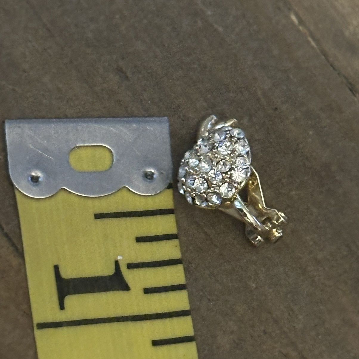 Vintage Vintage dainty paved apple clip on earrings Size ONE SIZE - 3 Thumbnail