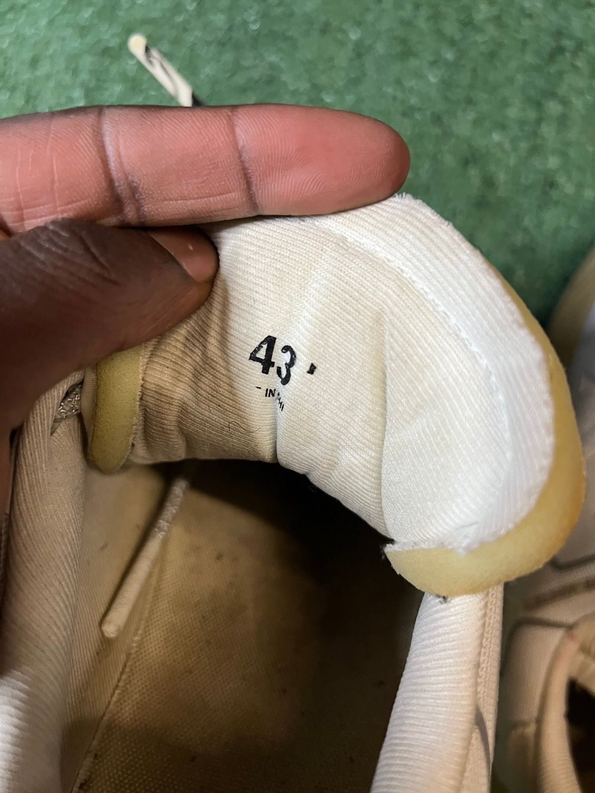 Off-White Off-White ODSY-1000 lilac beige size 10men/11.5women(EU 43) Size US 11.5 / EU 44-45 - 7 Thumbnail