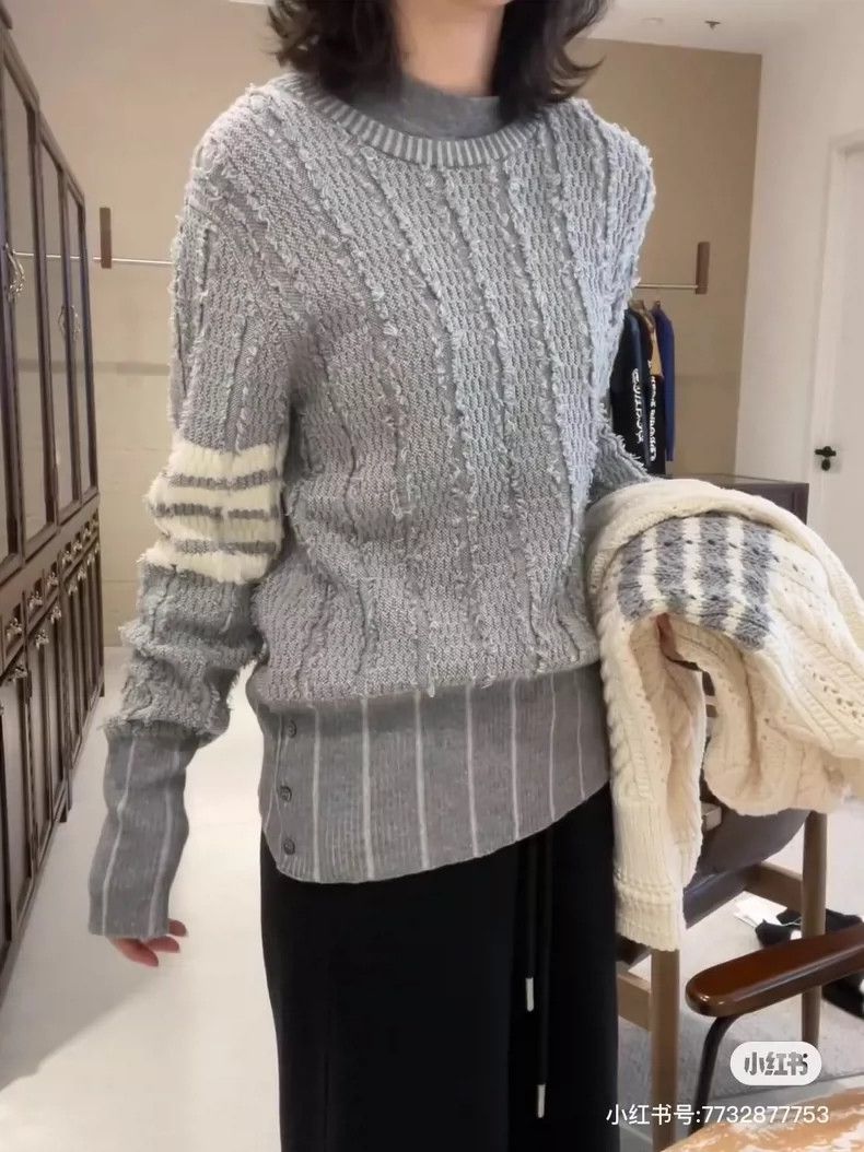 Thom Browne Thom Browne size1 Gray striped tasselled wool sweater Size US S / EU 44-46 / 1 - 7 Thumbnail