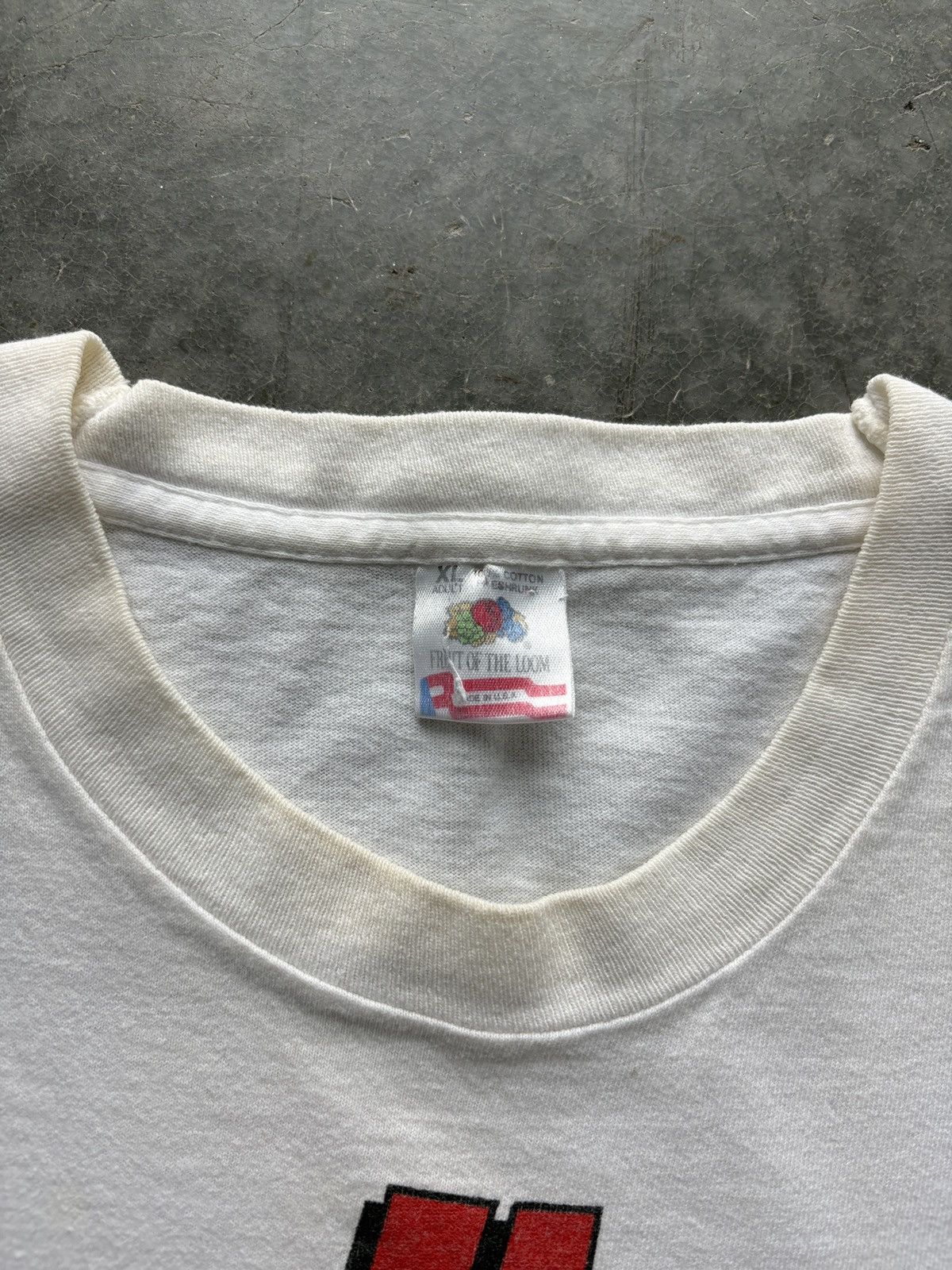 4GSELLER Vintage 90s Raunchy Santa Graphic Tee Shirt Size US XL / EU 56 / 4 - 4 Thumbnail