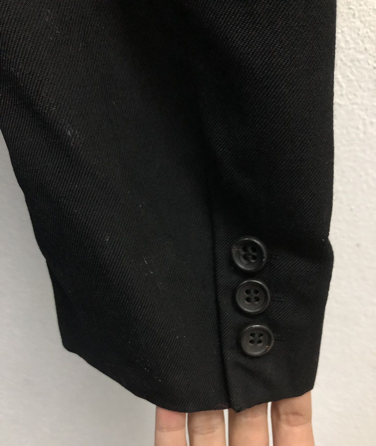 Comme des Garcons Homme Plus Comme des Garçons Homme Plus Red Stitch Lapel Black Wool (S) Size US S / EU 44-46 / 1 - 9 Thumbnail