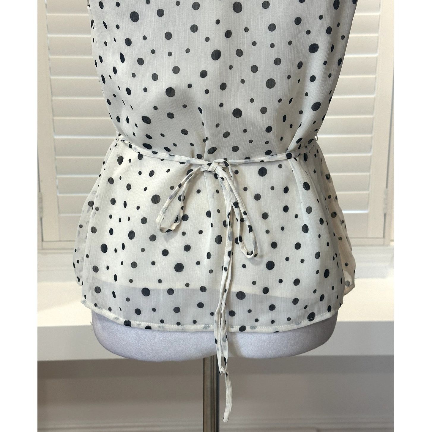 Other Menora Cream Black Polka Dot Sleeveless Belted Blouse S Size S / US 4 / IT 40 - 6 Thumbnail