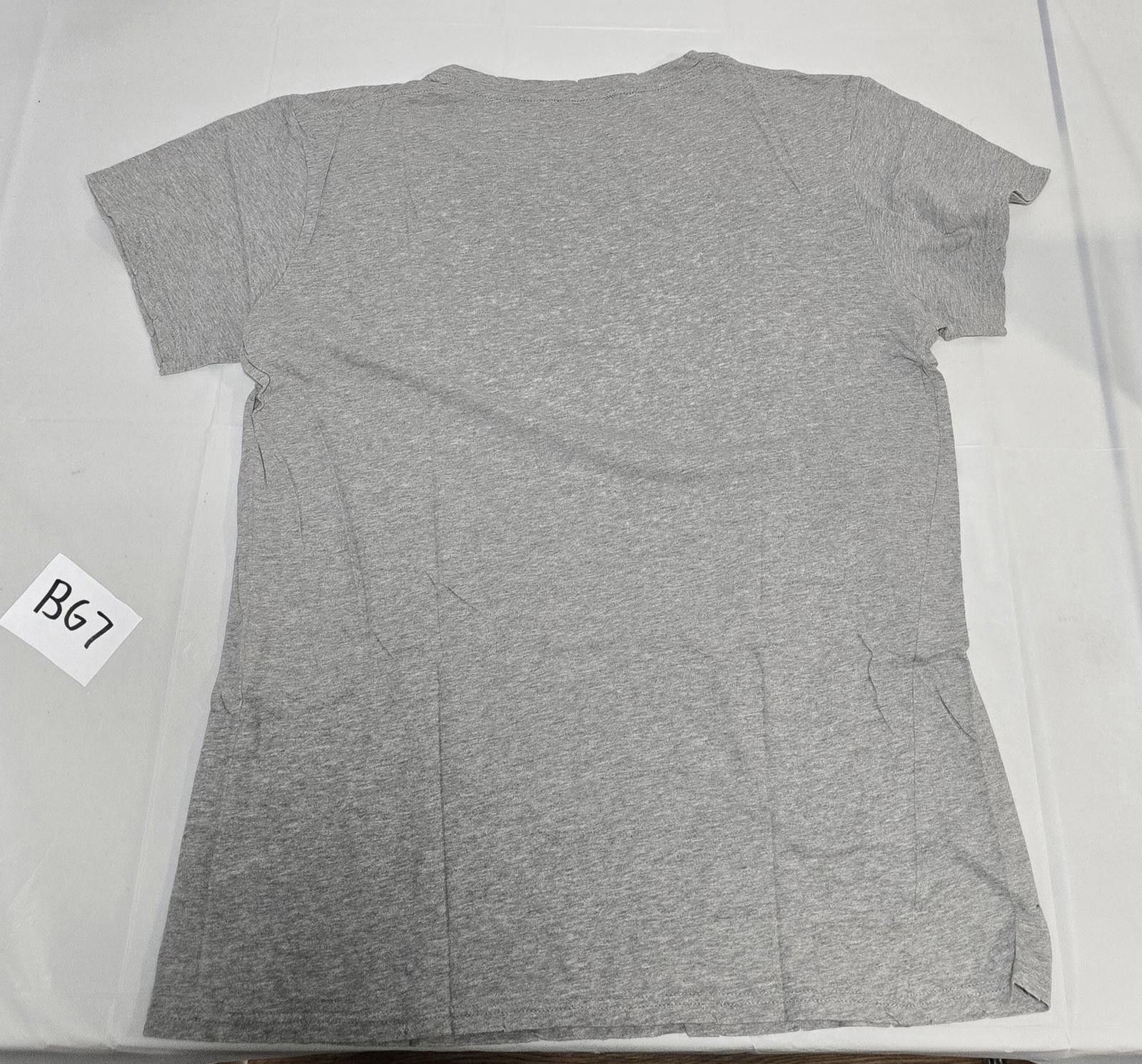 Balmain Balmain Paris Archive 2010 Grey V-Neck Tee – Size M Size US M / EU 48-50 / 2 - 3 Thumbnail