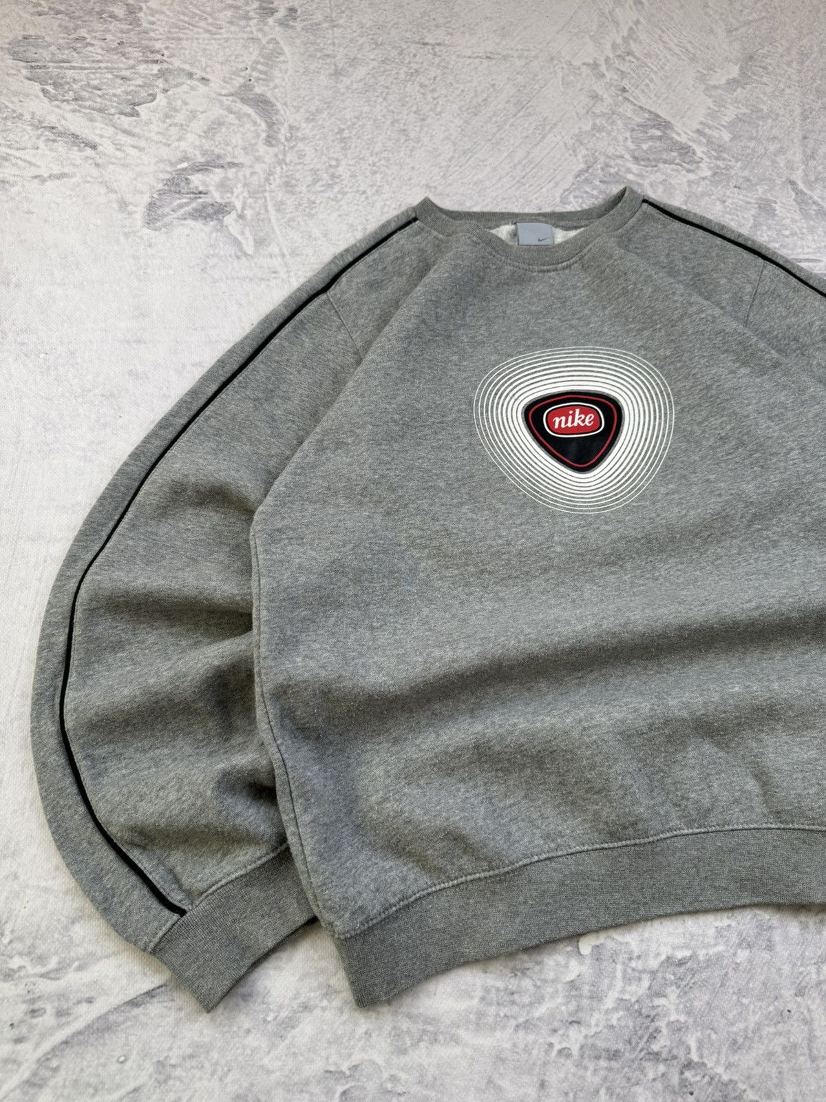 Nike × Vintage NIKE VINTAGE CENTER LOGO OVERSIZE BOXY SWEATSHIRT Size US M / EU 48-50 / 2 - 2 Thumbnail