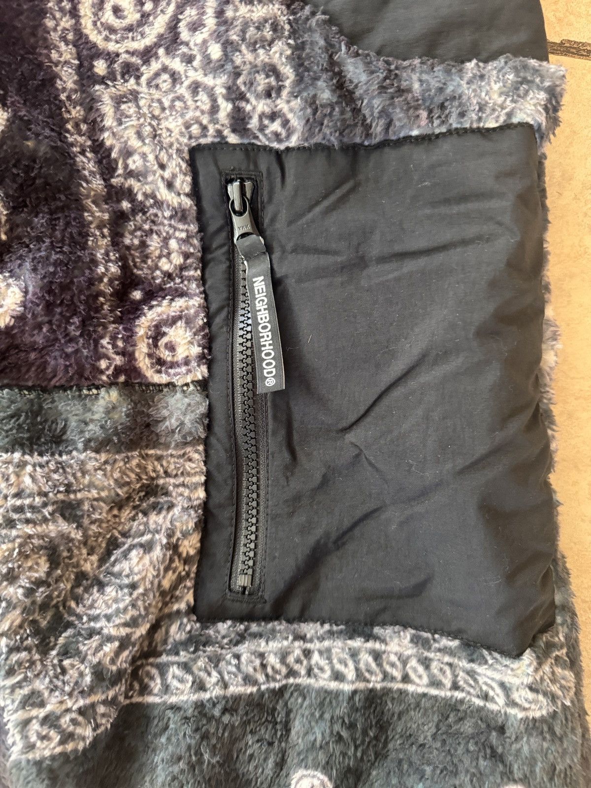 Japanese Brand × Neighborhood NEIGHBORHOOD BANDANA PATTERN FLEECE PANTS BLACK Size US 31 - 10 Thumbnail
