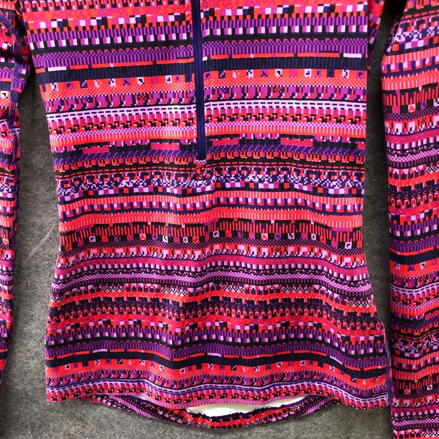 Nike Nike Shirt Womens XS Pink Pro Hyperwarm Long Sleeve Half Zip Pullover Geometric Shirt Size XS / US 0-2 / IT 36-38 - 4 Thumbnail
