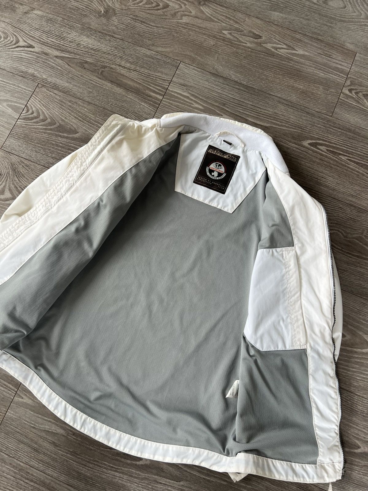 Napapijri Vintage Napapijri Gorpcore Expedition Geographic Jacket Size US S / EU 44-46 / 1 - 15 Thumbnail