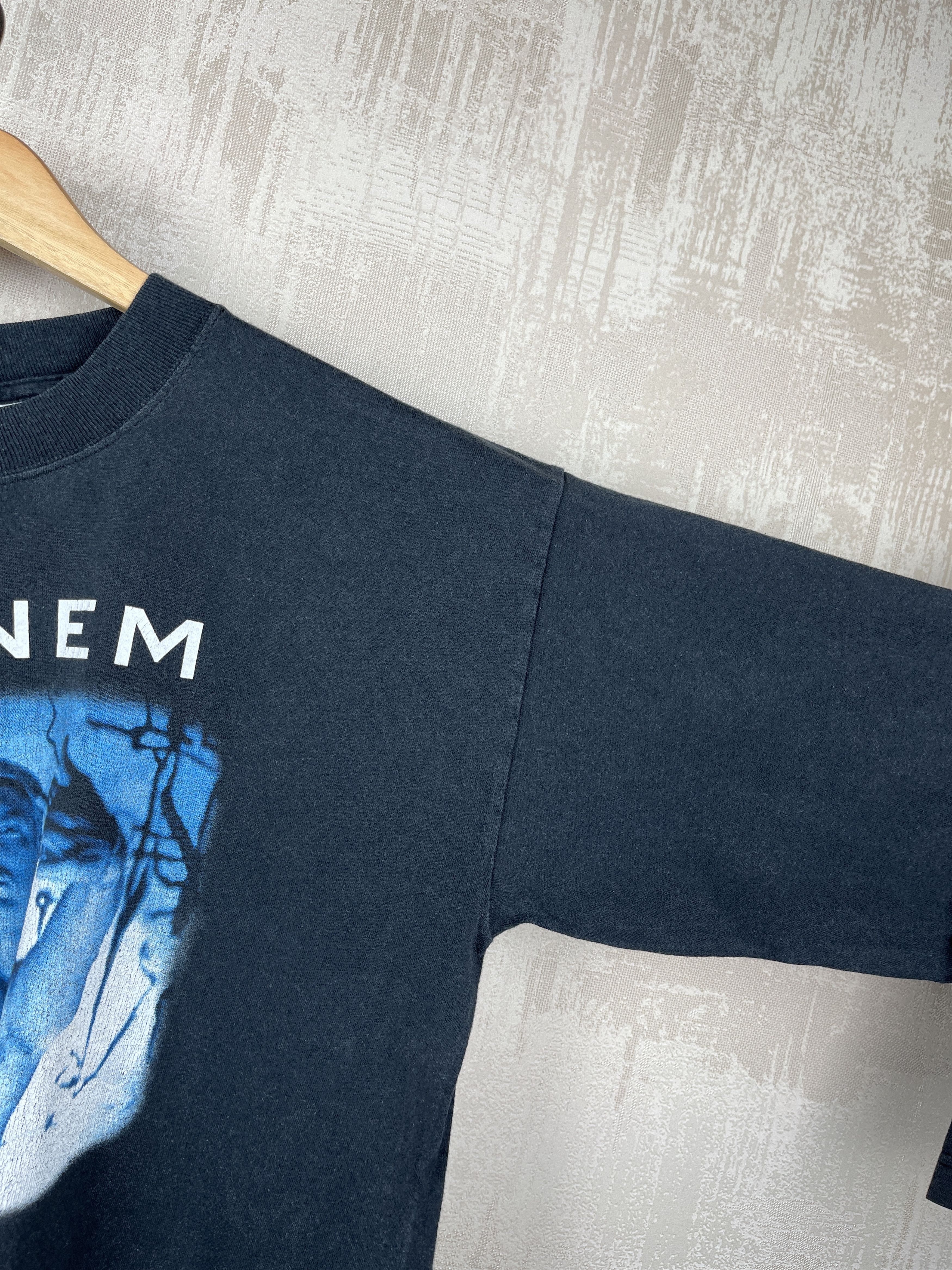 Eminem Vintage EMINEM 1999 Middle Finger Rap Slim Shady L/S T-shirt Size US M / EU 48-50 / 2 - 15 Thumbnail