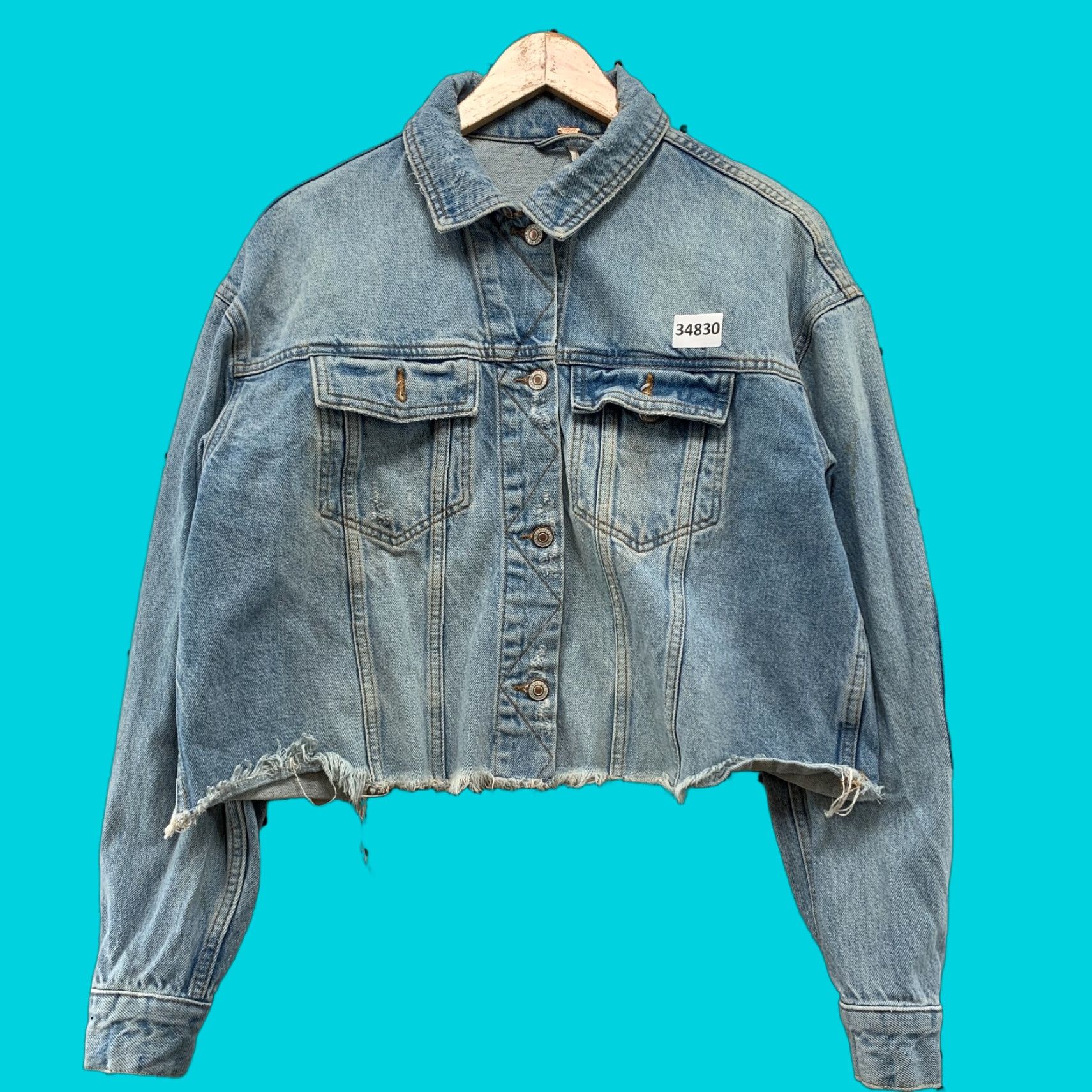 Free People Free People Denim Trucker Jacket Womens Small Blue Light Wash RAW Hem 21x19.5 Size S / US 4 / IT 40 - 1 Thumbnail
