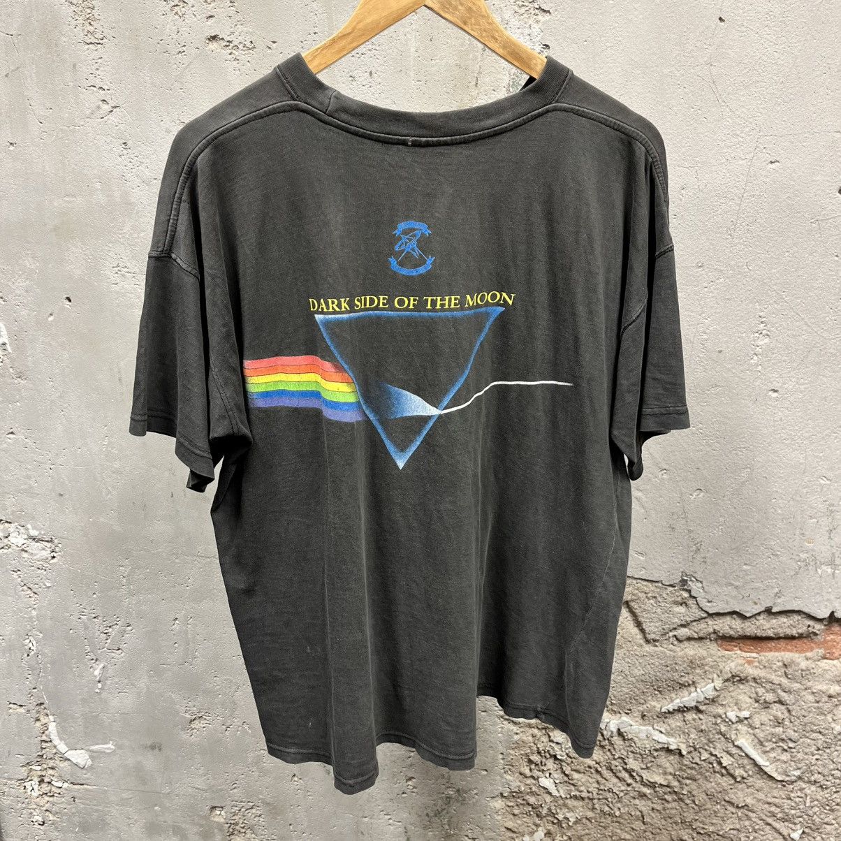 Vintage Vintage 1996 Pink Floyd Dark Side Of The Moon Artimonde Tee Size US XL / EU 56 / 4 - 6 Thumbnail