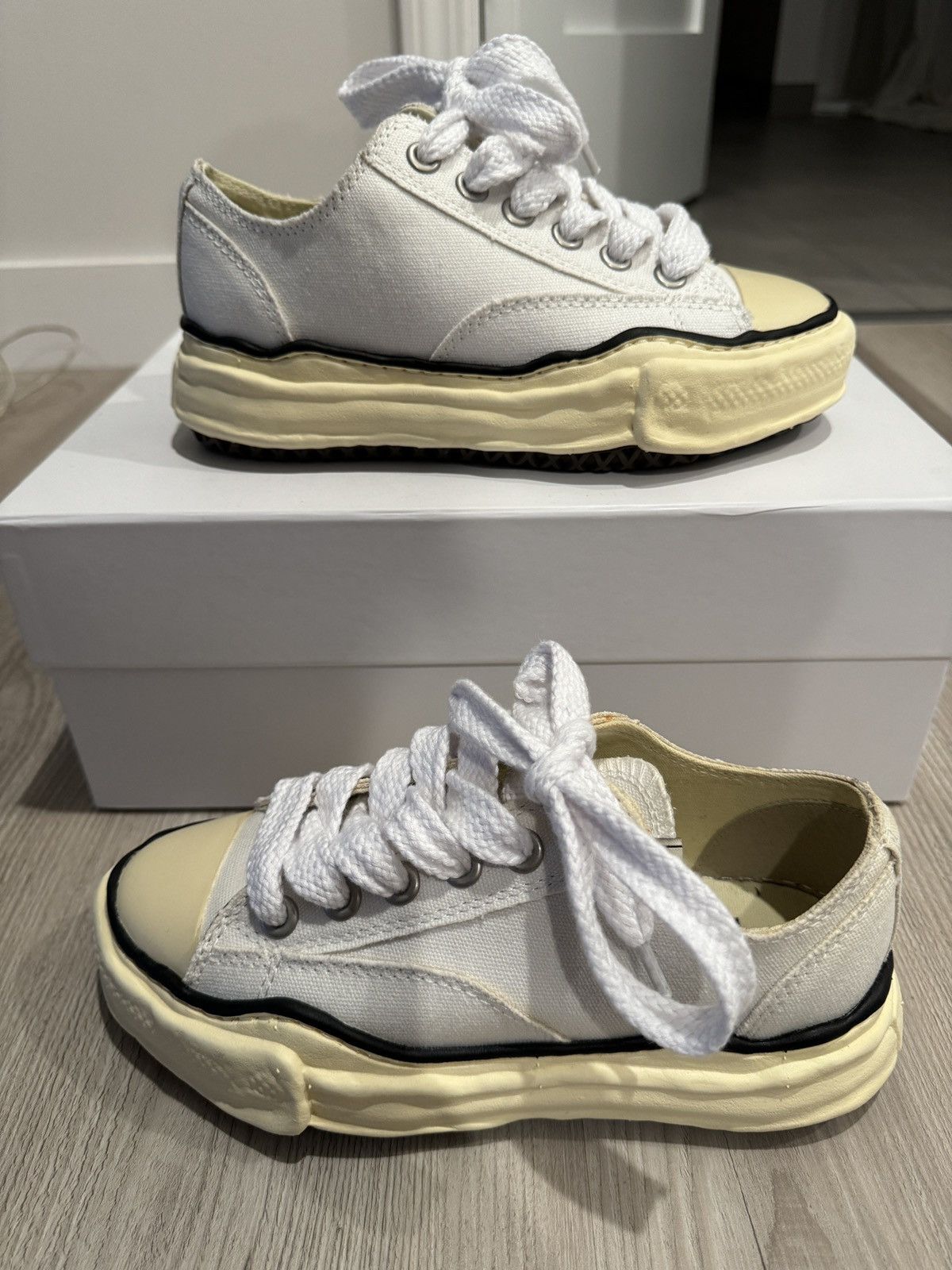 Maison MIHARA YASUHIRO Peterson Low OG Size US 6 / IT 36 - 2 Thumbnail