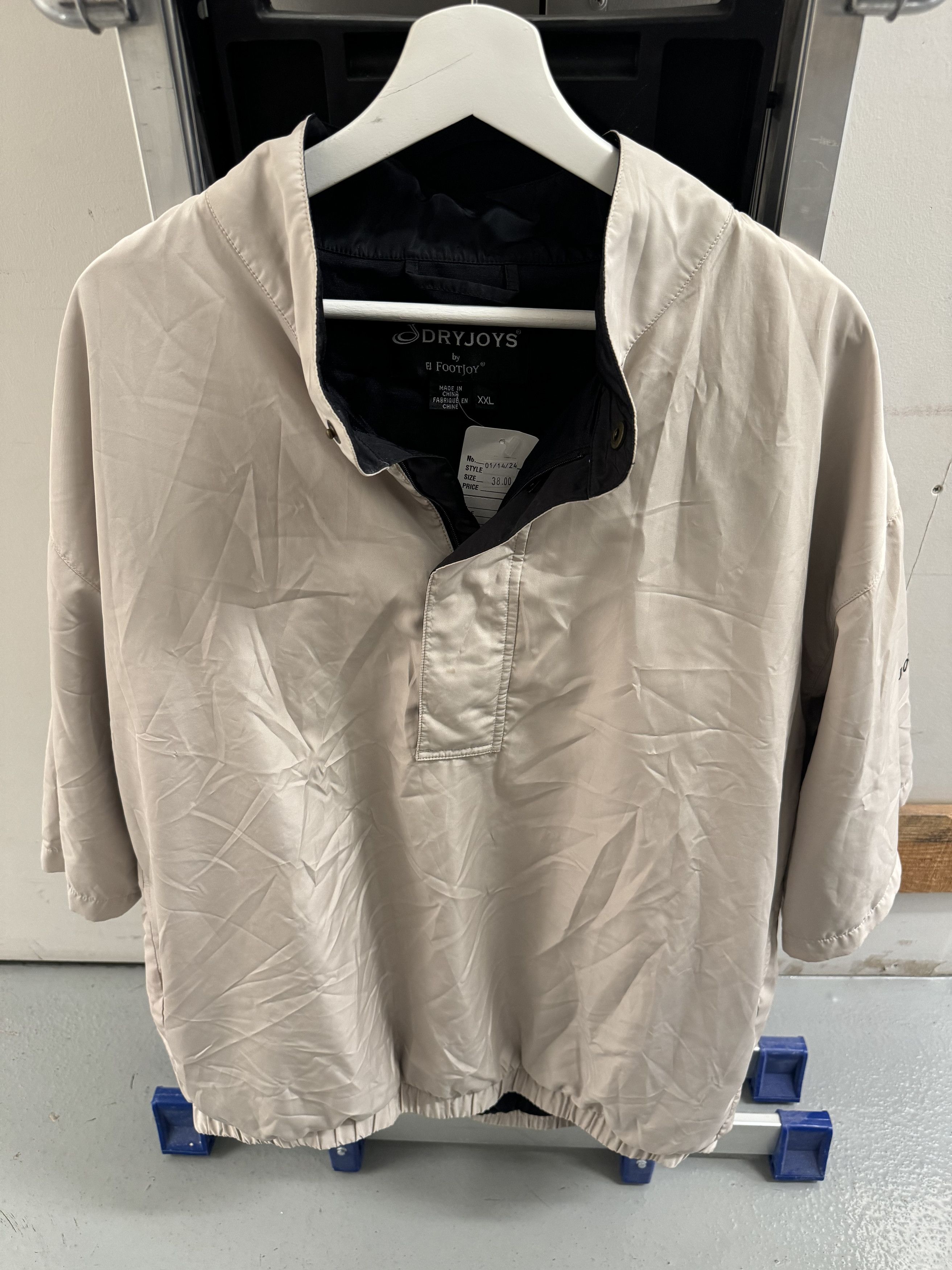 Vintage Dryjoys Heavy Coat White Size L Size US L / EU 52-54 / 3 - 1 Thumbnail