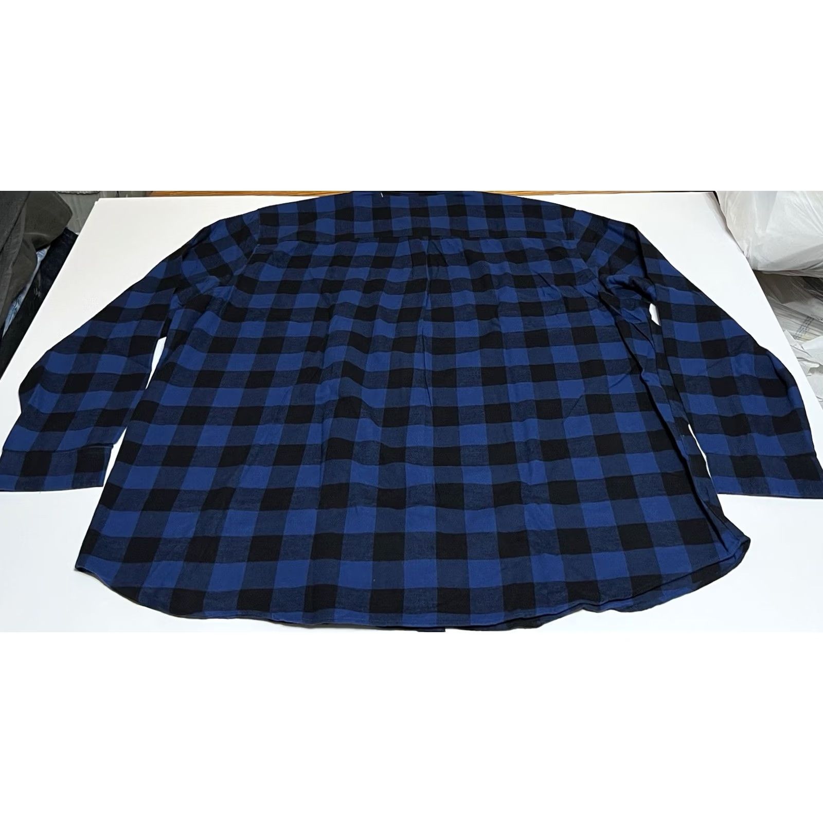 Vintage St. John's Bay Flannel Shirt Mens 4XLT Super Soft Plaid Button Up Blue Big Tall Size US XXL / EU 58 / 5 - 3 Thumbnail