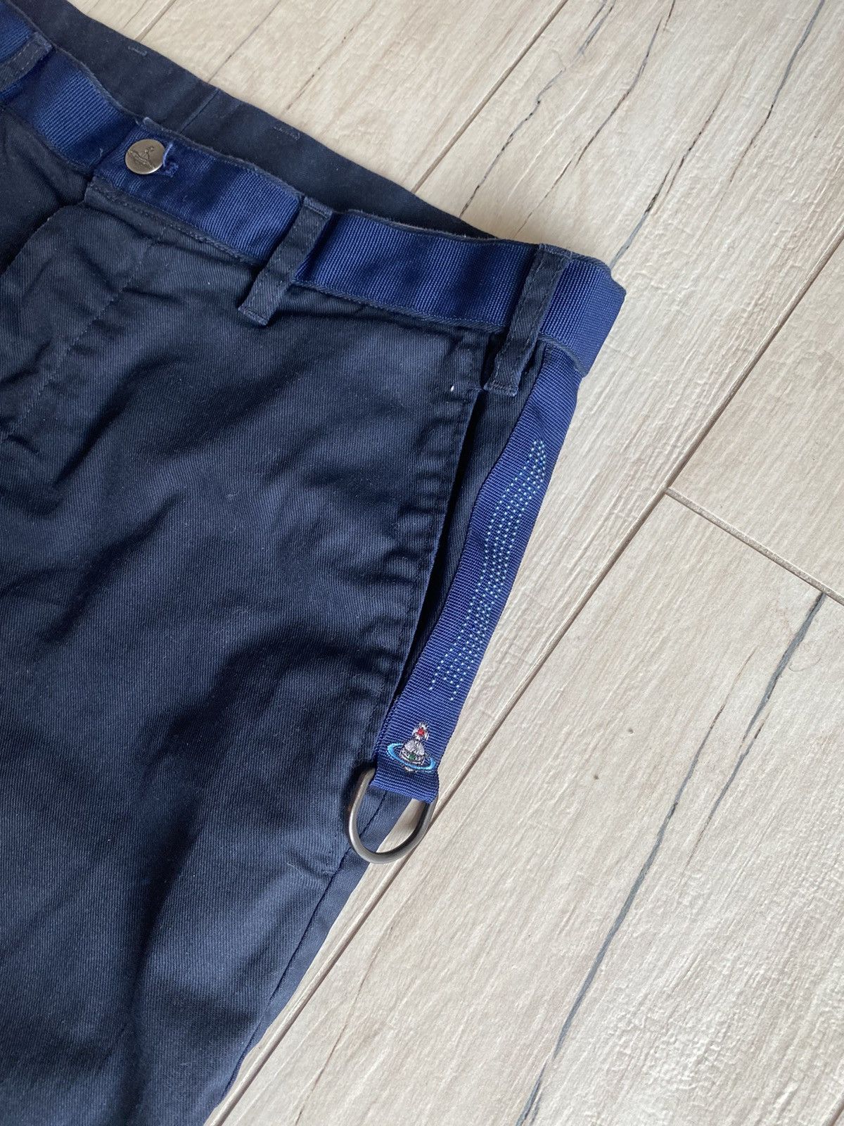 image of Avant Garde x Vivienne Westwood Fw15 Vivienne Westwood Dark Navy Logo Casual Pants, Men's (Size 32)