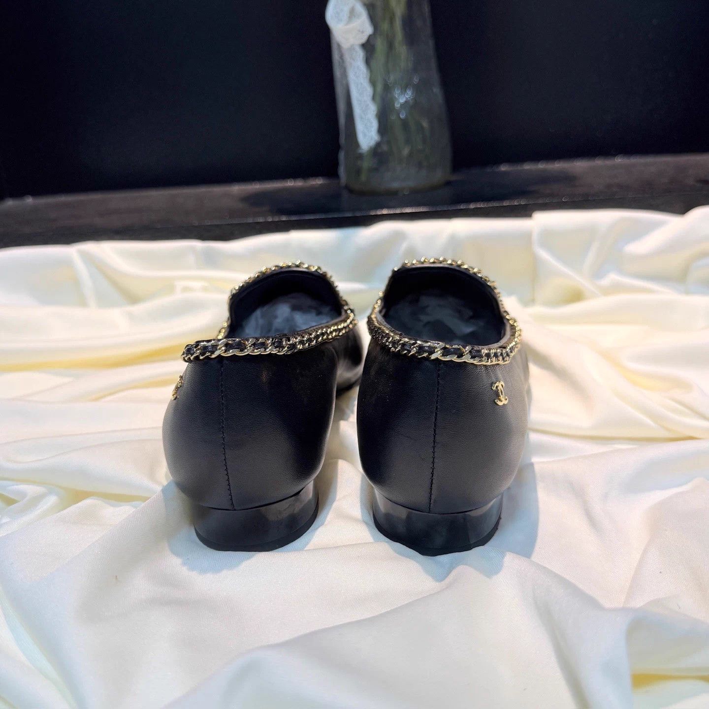 Chanel CHANEL Black & Gold Double C Loafer 99 New EU35.5 Size US 5 / IT 35 - 3 Thumbnail