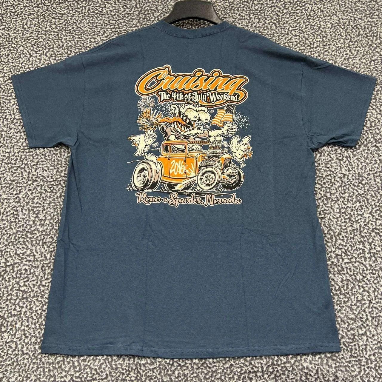 Gildan Vintage Cruising the 4th of July Weekend Shirt Men XL Size US XL / EU 56 / 4 - 1 Thumbnail