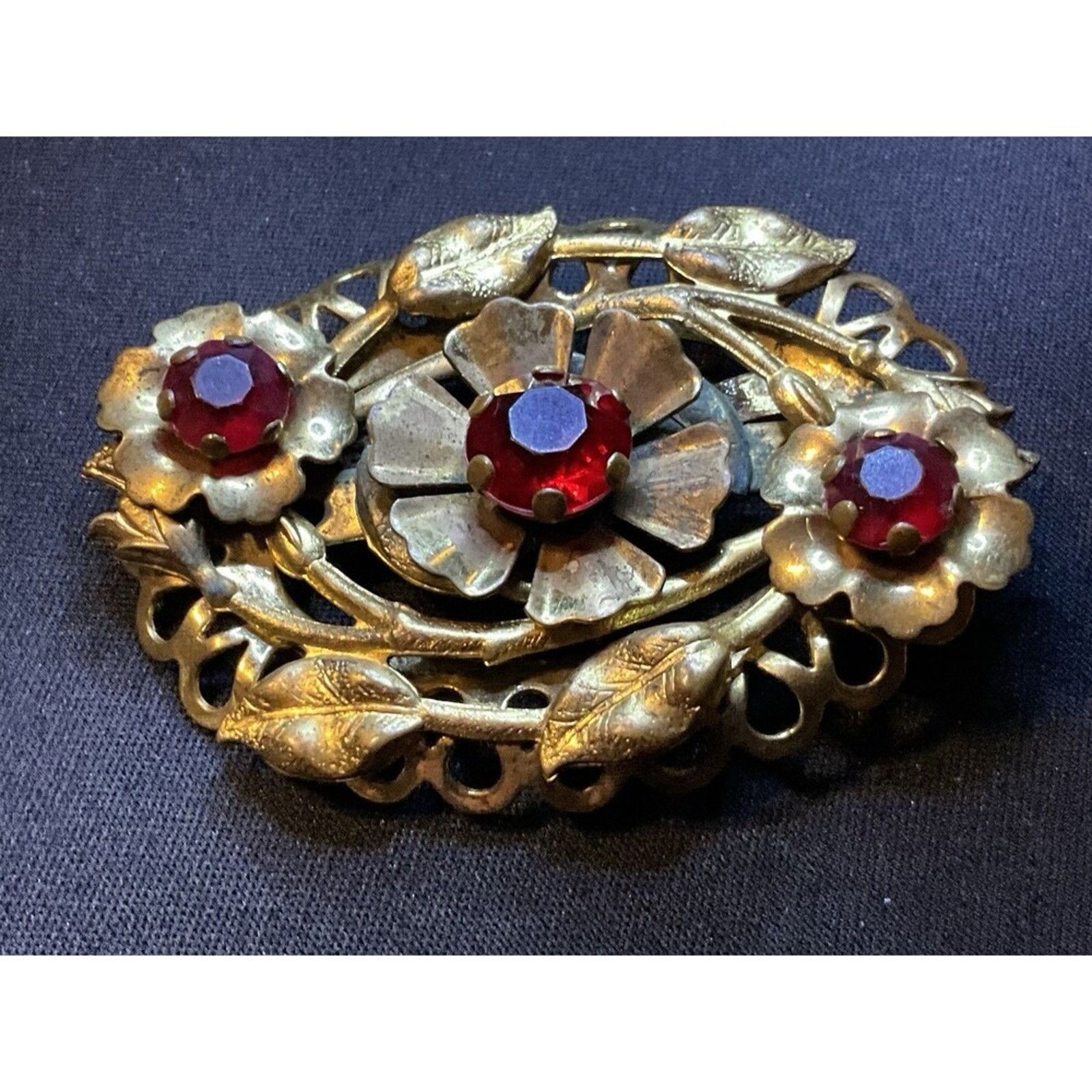 Other Very Rare 1940’s Floral Brooch Red Rhinestones Gold Tone Size ONE SIZE - 1 Thumbnail