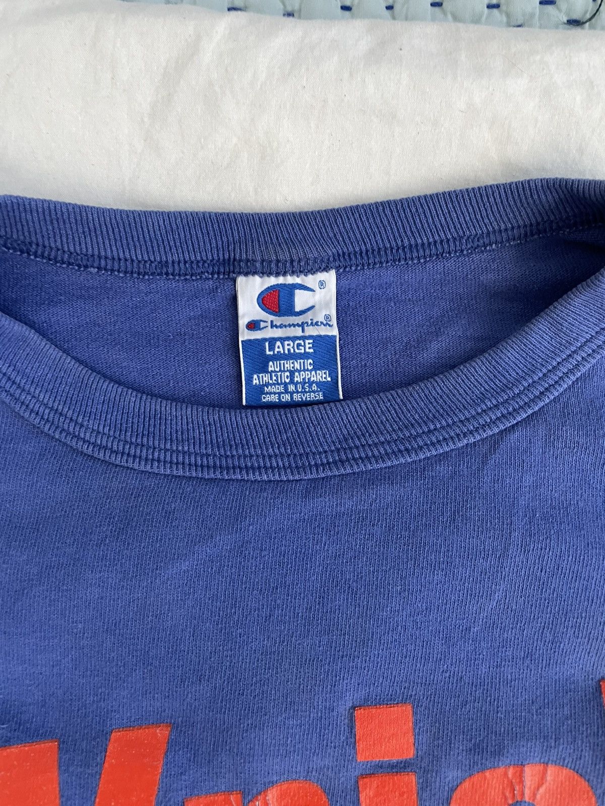 Vintage Vintage Knicks x Champion Tee Size US L / EU 52-54 / 3 - 2 Thumbnail