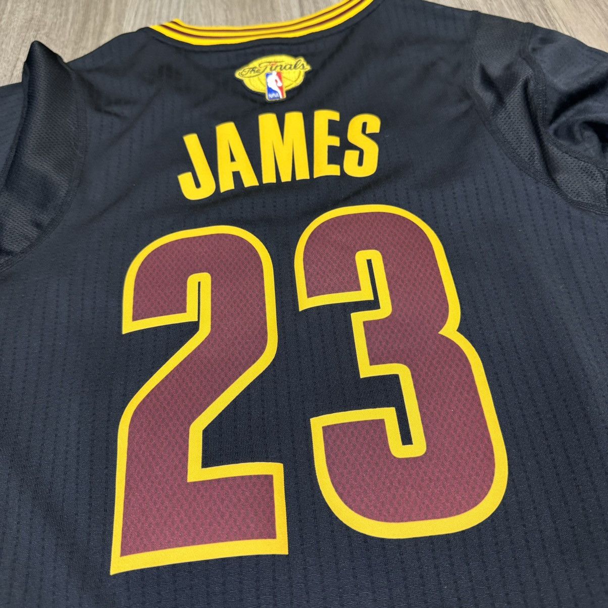 Adidas Cleveland Cavs Adidas Swingman 2016 Short Sleeve Jersey Size US S / EU 44-46 / 1 - 6 Thumbnail