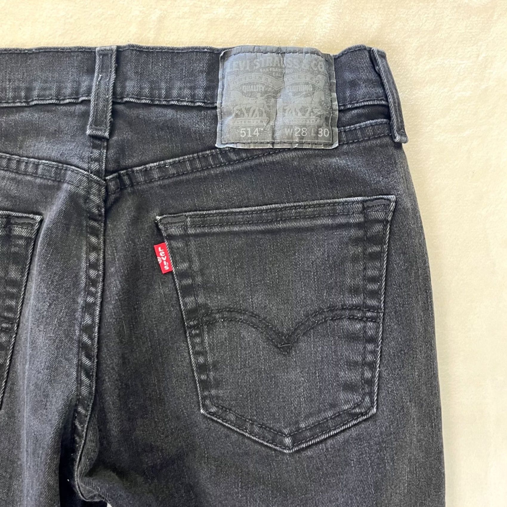 Levi's Levi's 514 Jeans Size 28x30 Black Denim Regular Straight 5-Pocket Design Men Size US 28 / EU 44 - 7 Thumbnail