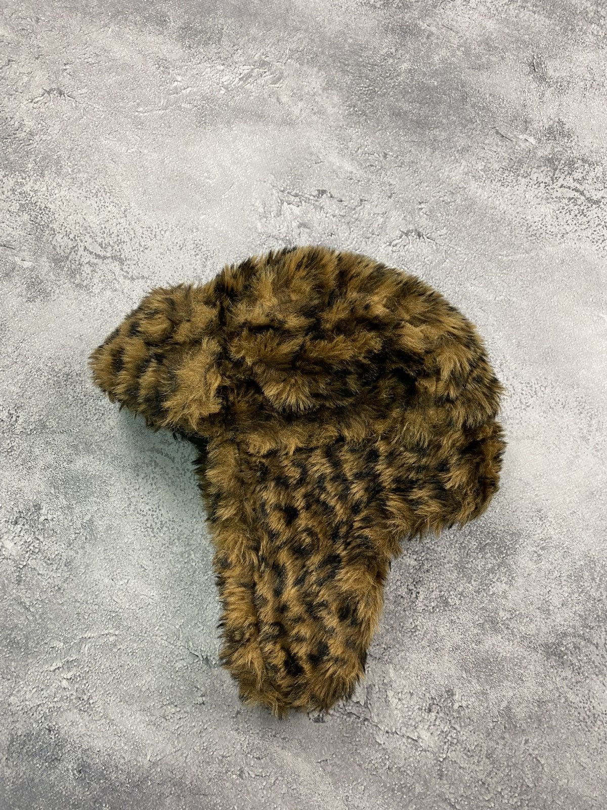 If Six Was Nine Vintage Y2K Fuzzy Ushanka Leopard Beanie Hat Mohair Faux Fur Size ONE SIZE - 4 Thumbnail