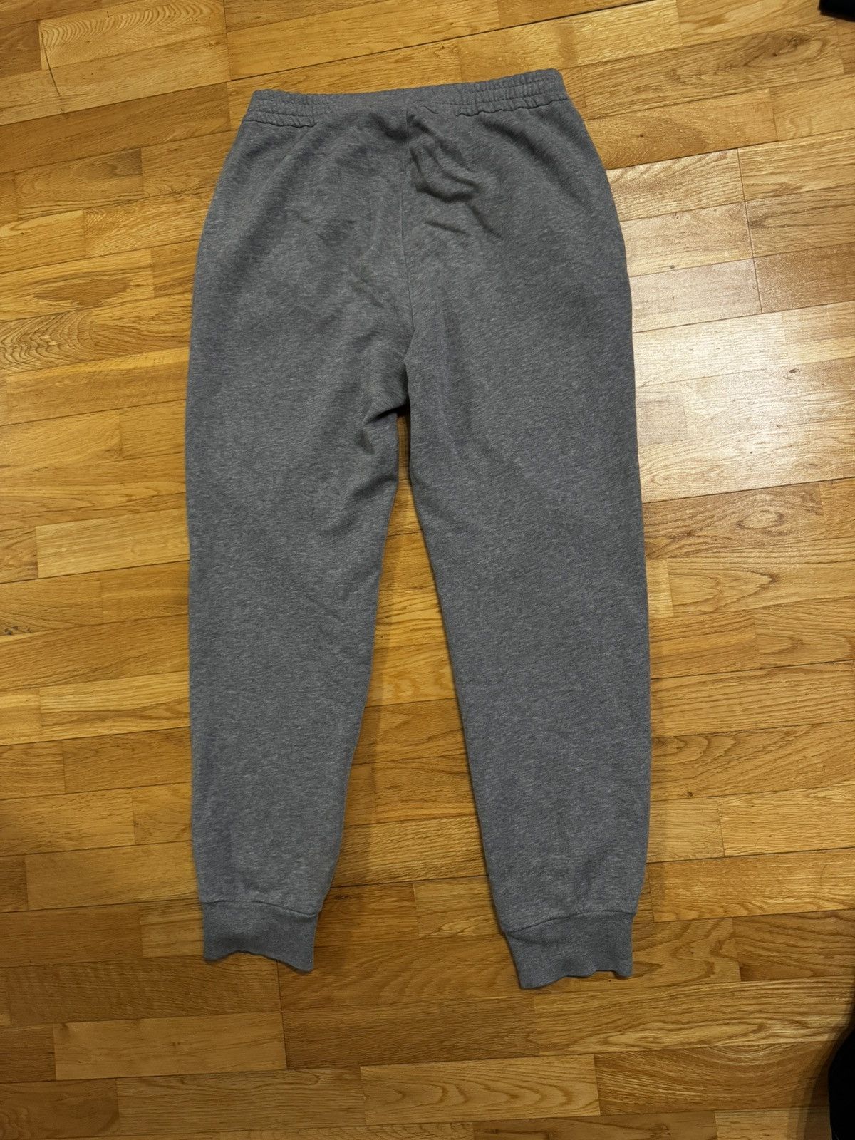 Moncler Moncler Logo Sweatpants Size US 32 / EU 48 - 4 Thumbnail