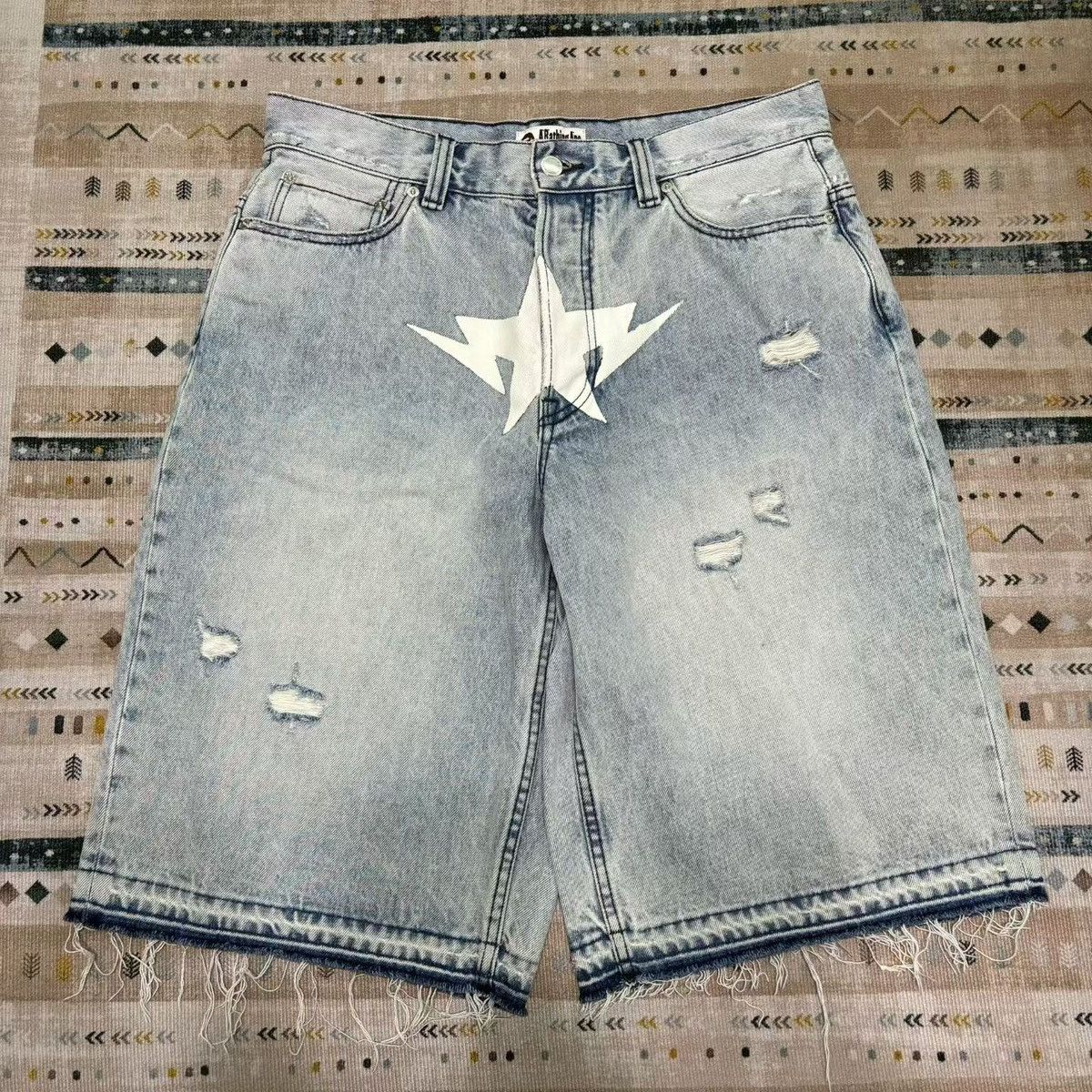 Bape BAPE STAR JEANS SHORT Size US 34 / EU 50 - 1 Thumbnail